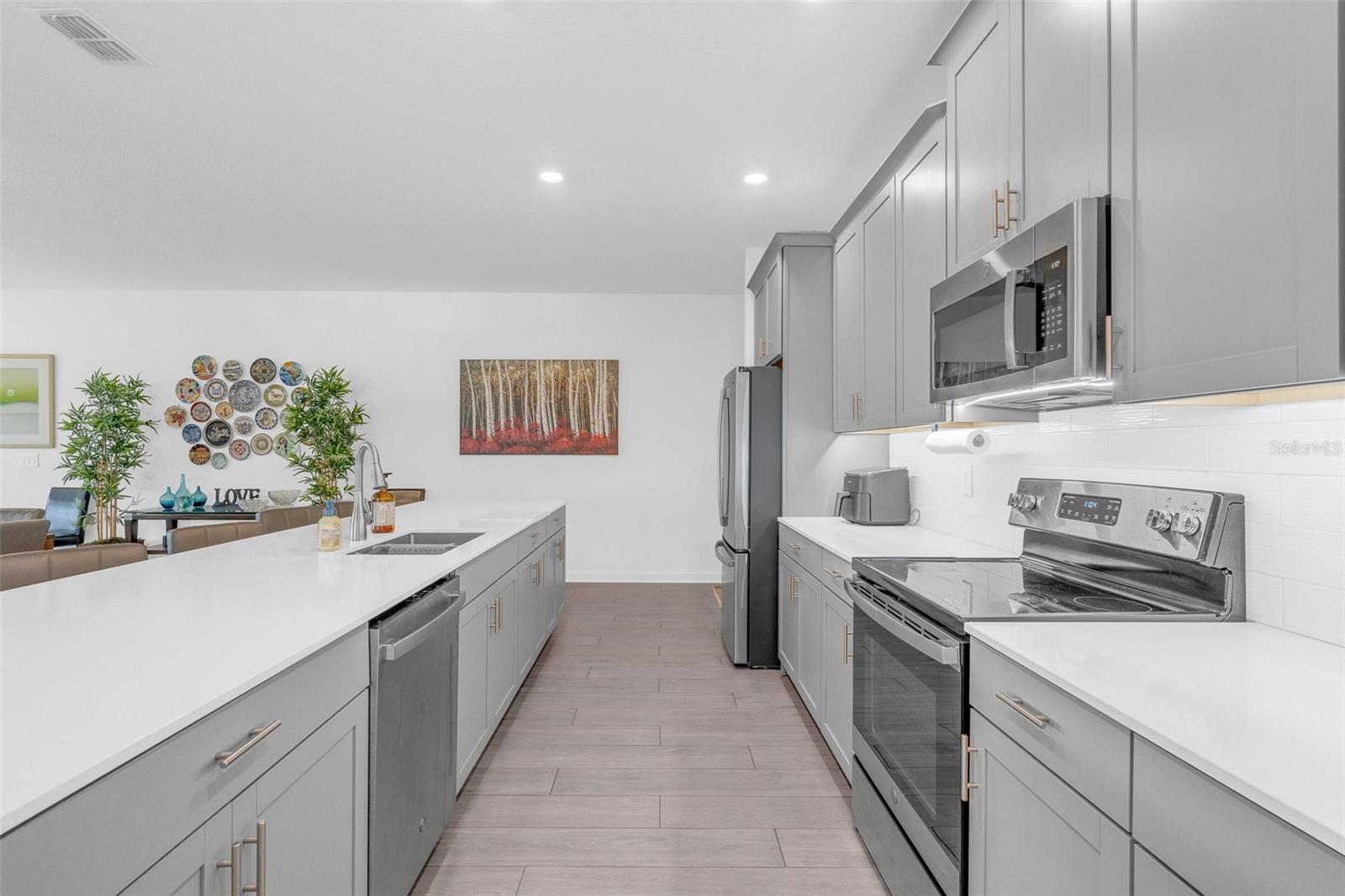 STOREY PARK PH 3 - Residential