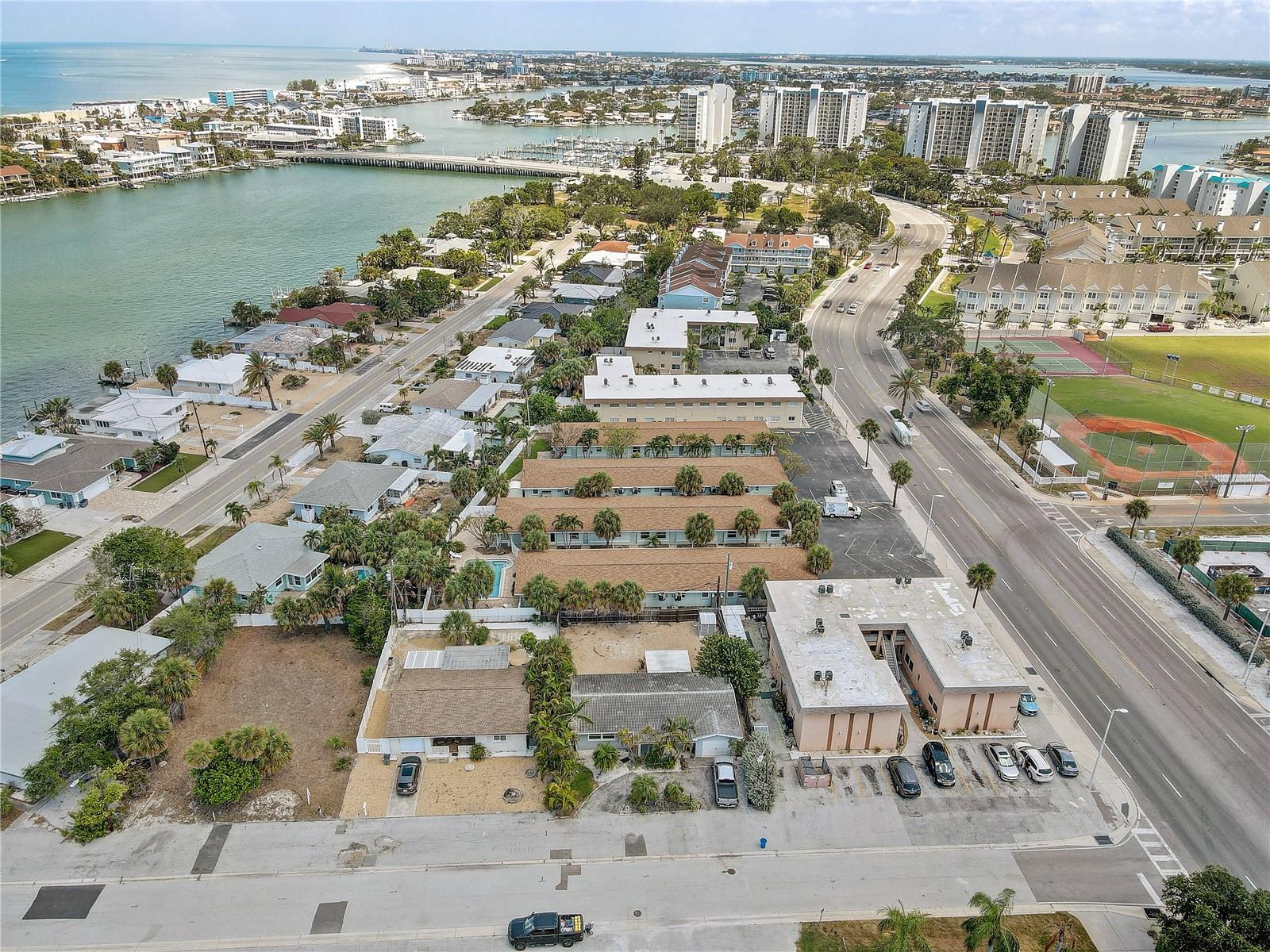 BLIND PASS VILLAS CONDO - Residential