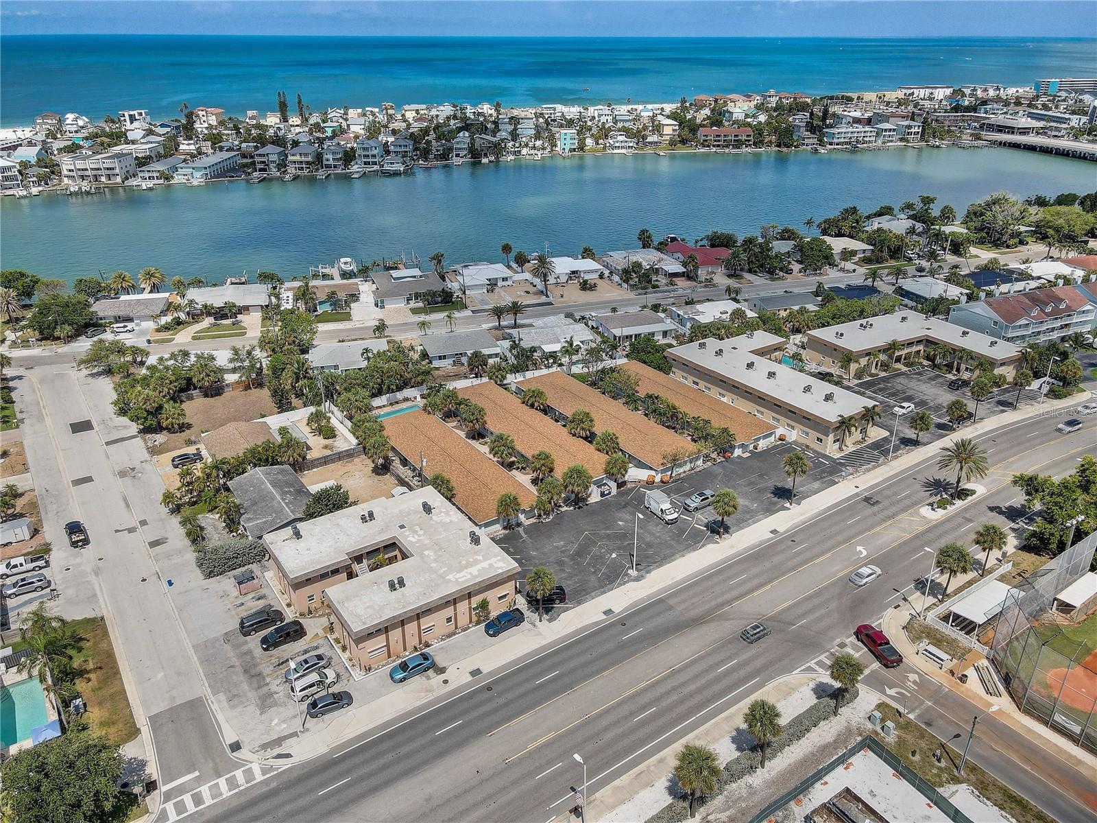 BLIND PASS VILLAS CONDO - Residential