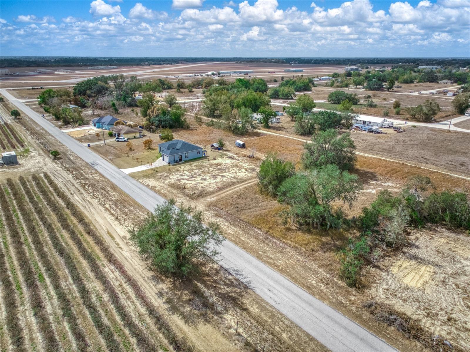 AVON PARK LAKES UNIT 42 PB 5-PG 89 LOTS 13610 + 1 - Residential