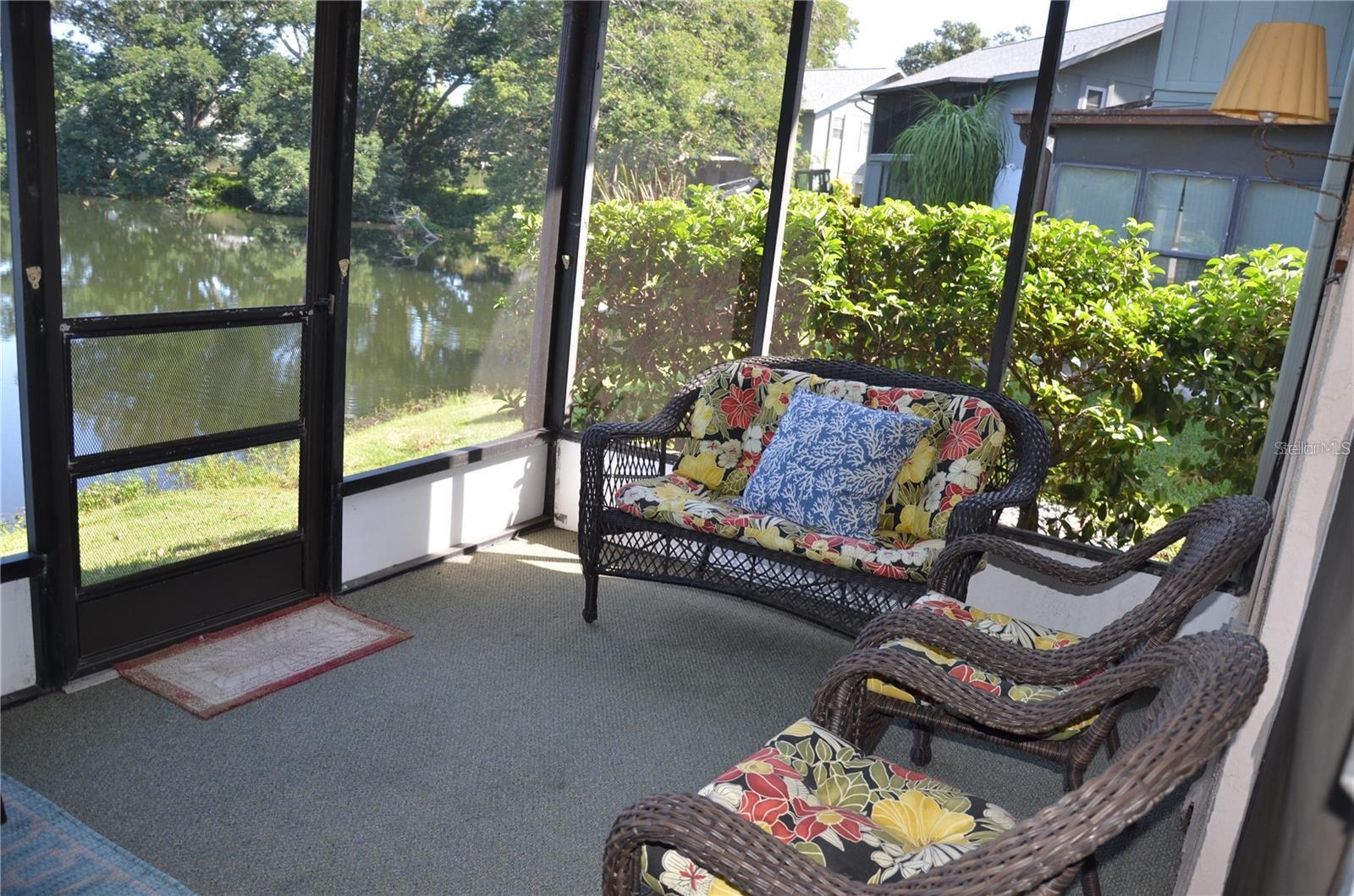 OAK LAKE PARK CONDO - Residential