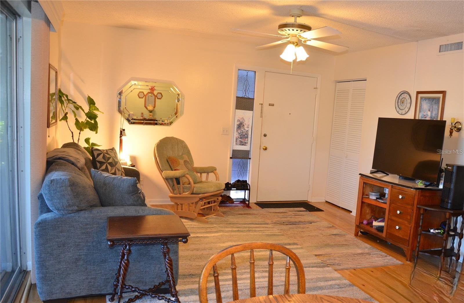 OAK LAKE PARK CONDO - Residential