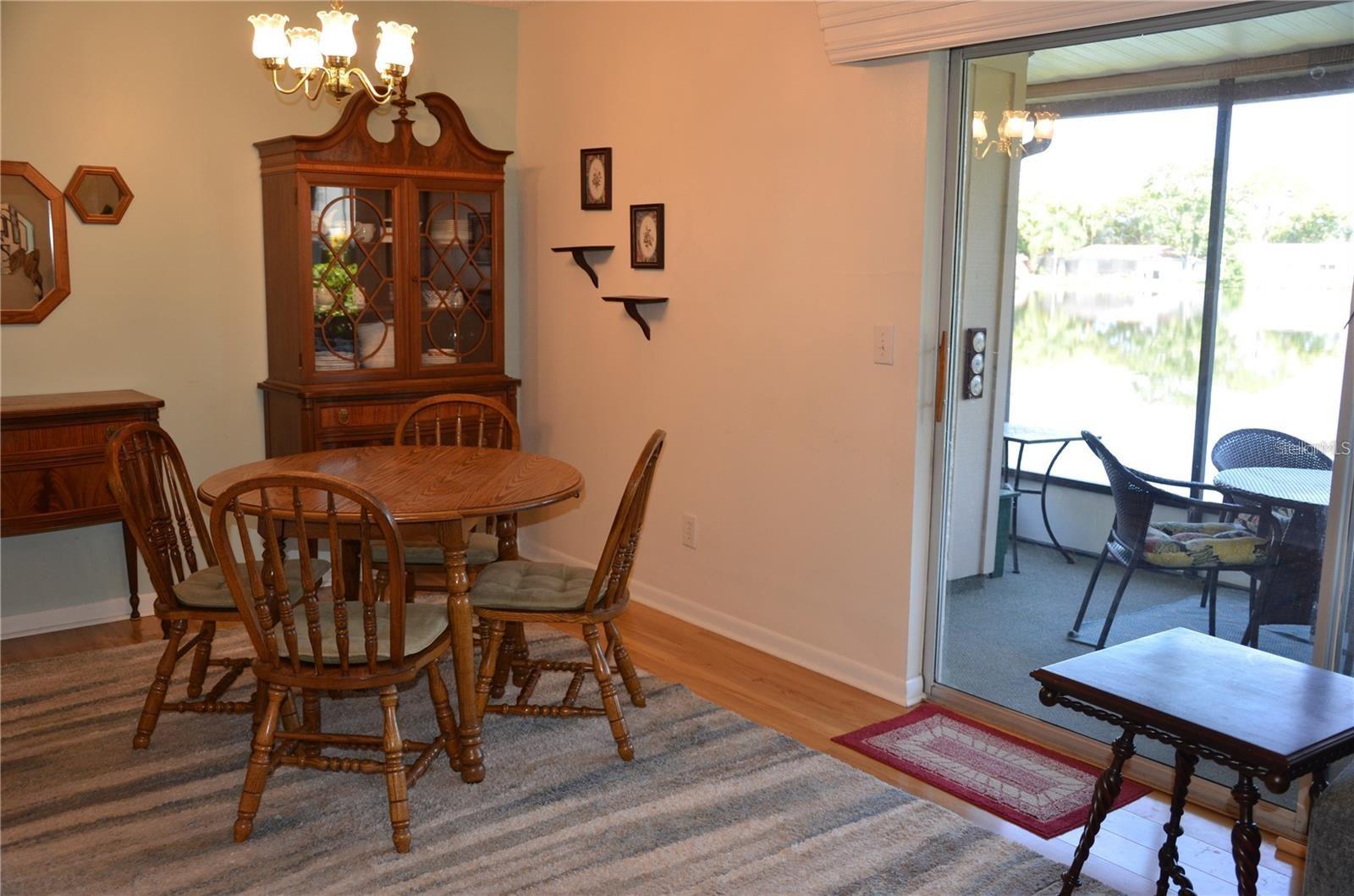 OAK LAKE PARK CONDO - Residential