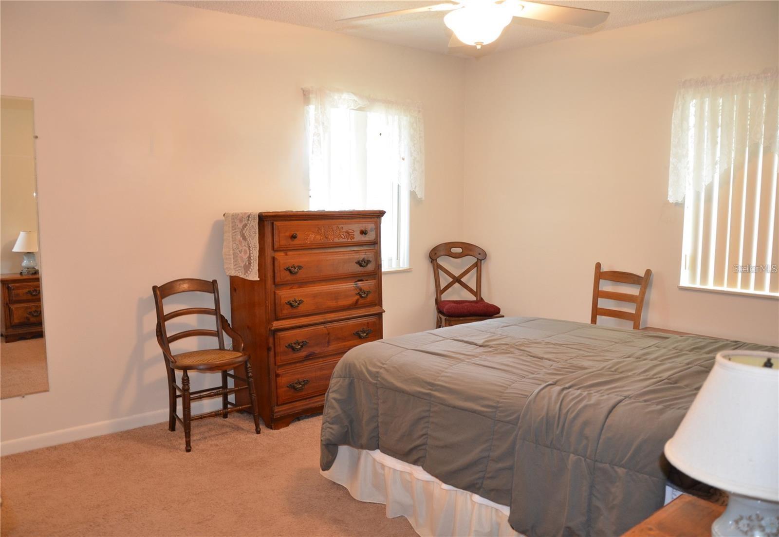 OAK LAKE PARK CONDO - Residential