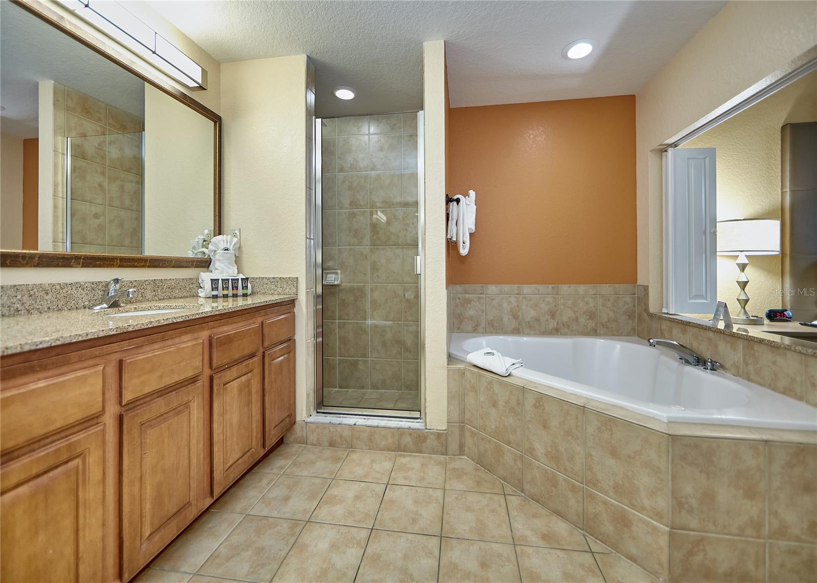 FLORIDAYS ORLANDO RESIDENCE - Residential