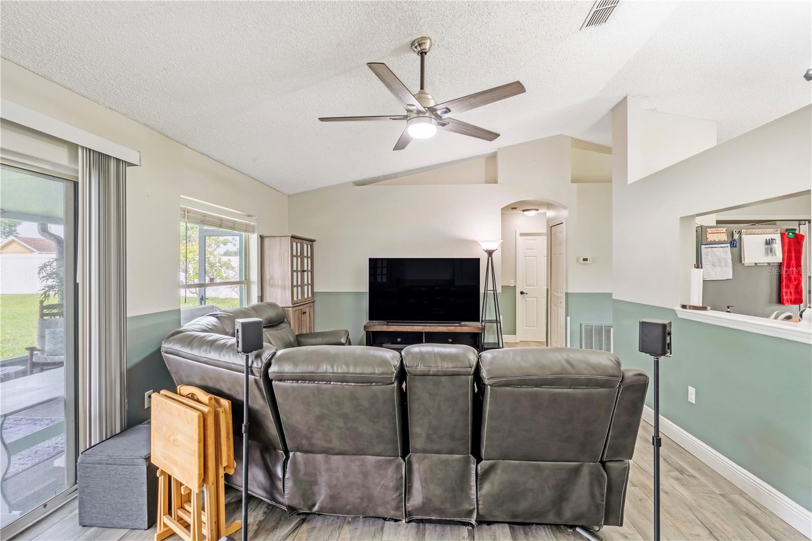 DELTONA LAKES UNIT 38 - Residential