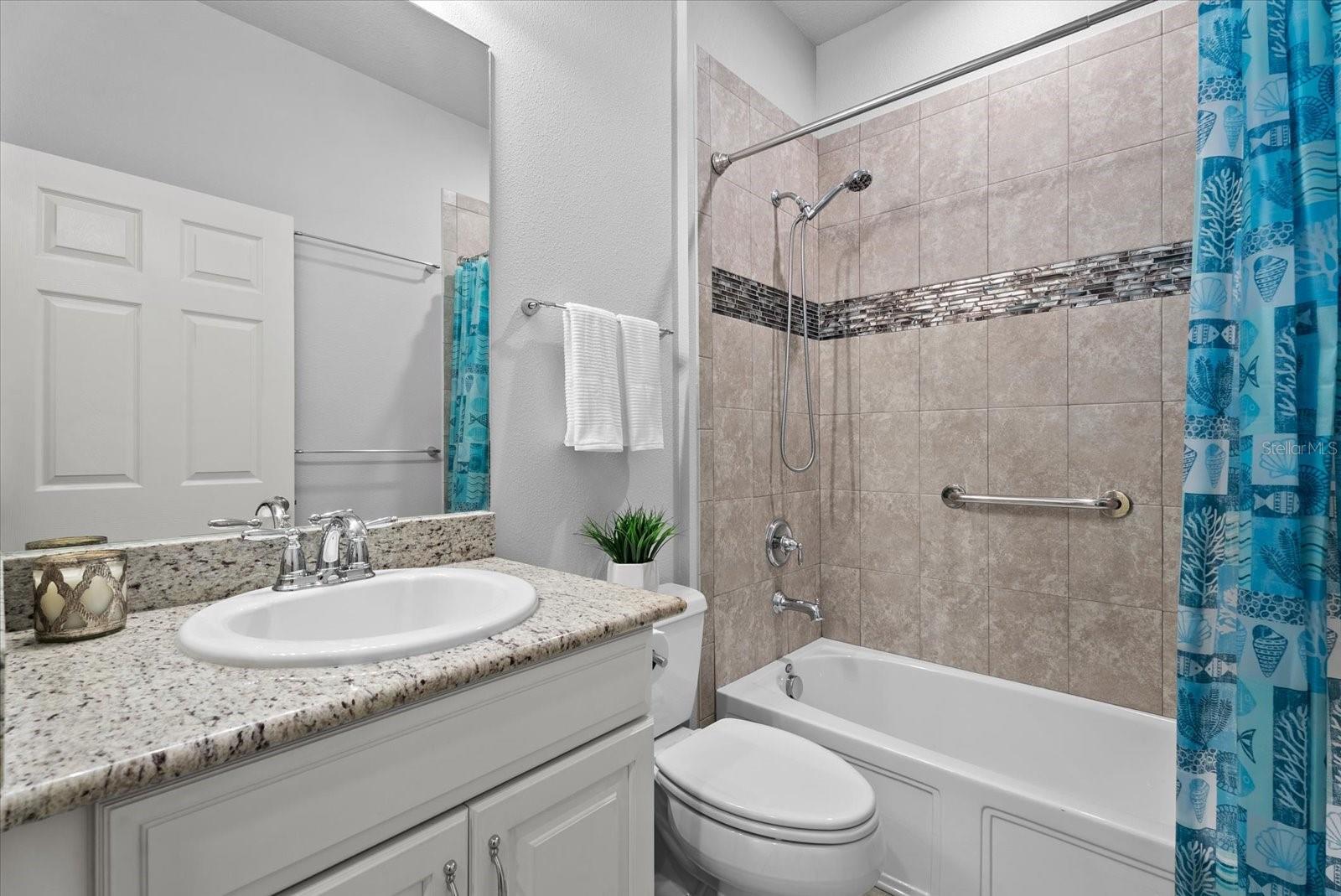 ARBOR LAKES ON PALMER RANCH - Residential