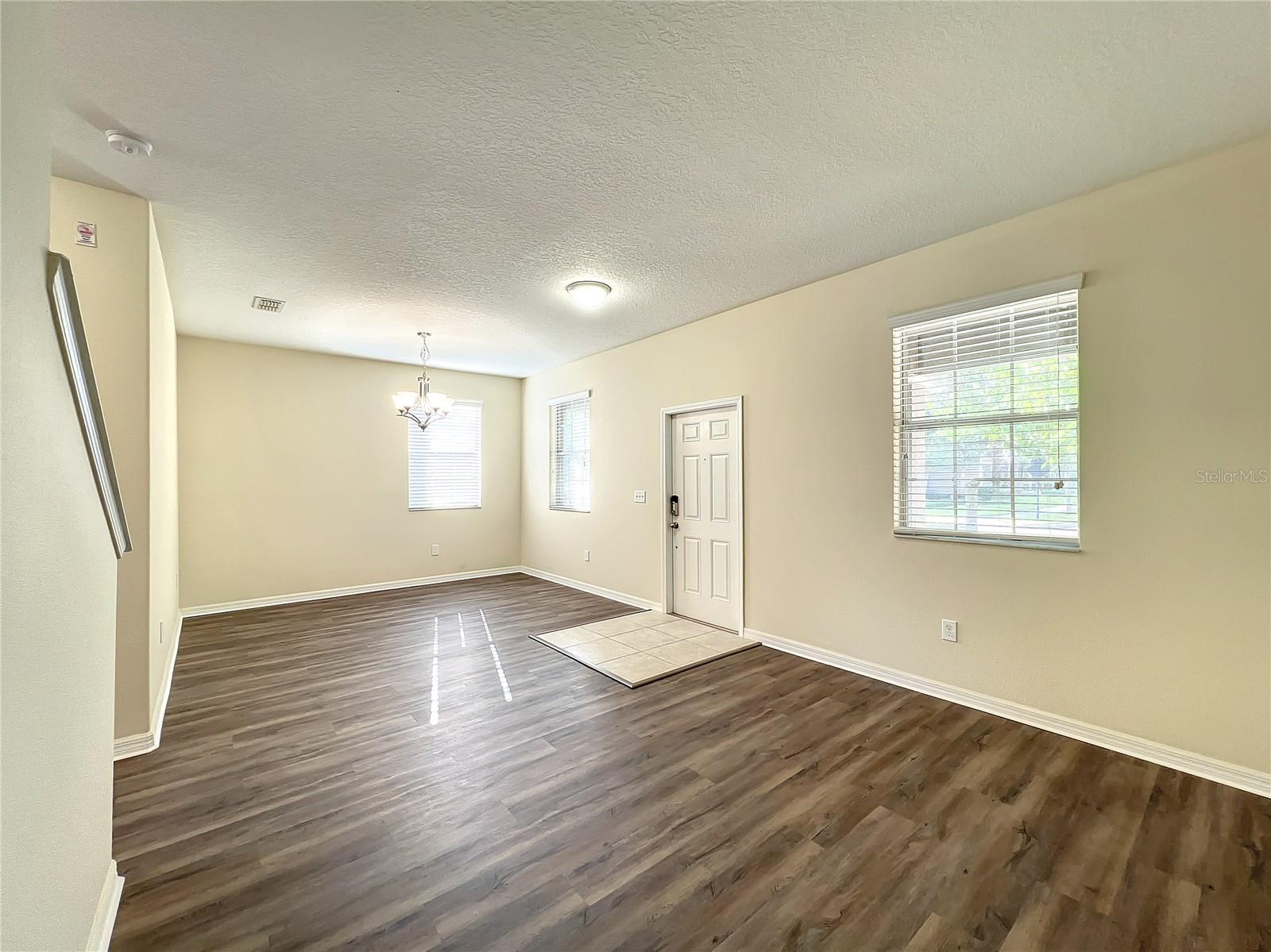 SIGNATURE LAKES PH 3B-6 - Residential