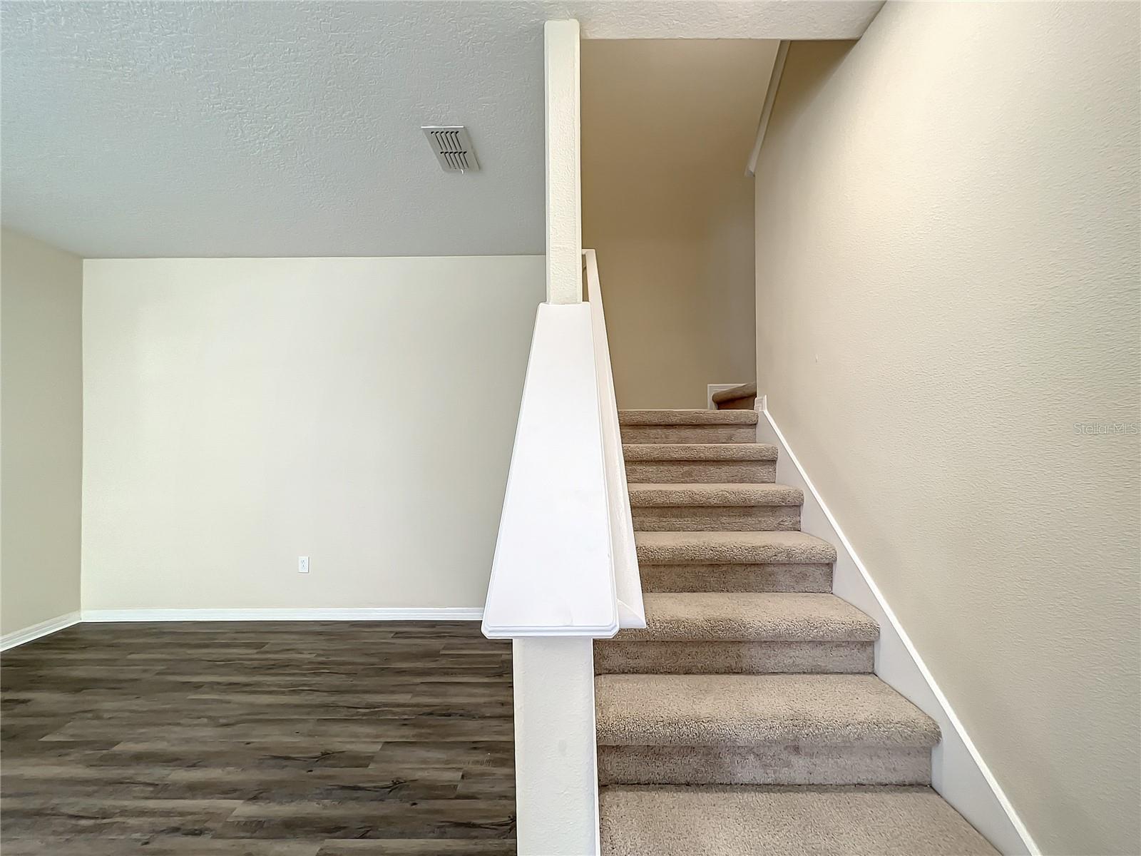 SIGNATURE LAKES PH 3B-6 - Residential
