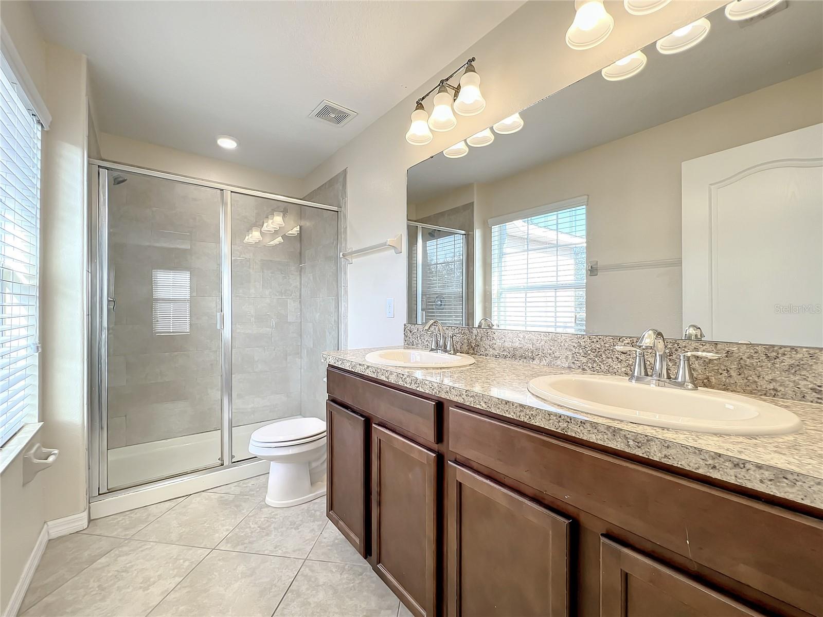 SIGNATURE LAKES PH 3B-6 - Residential
