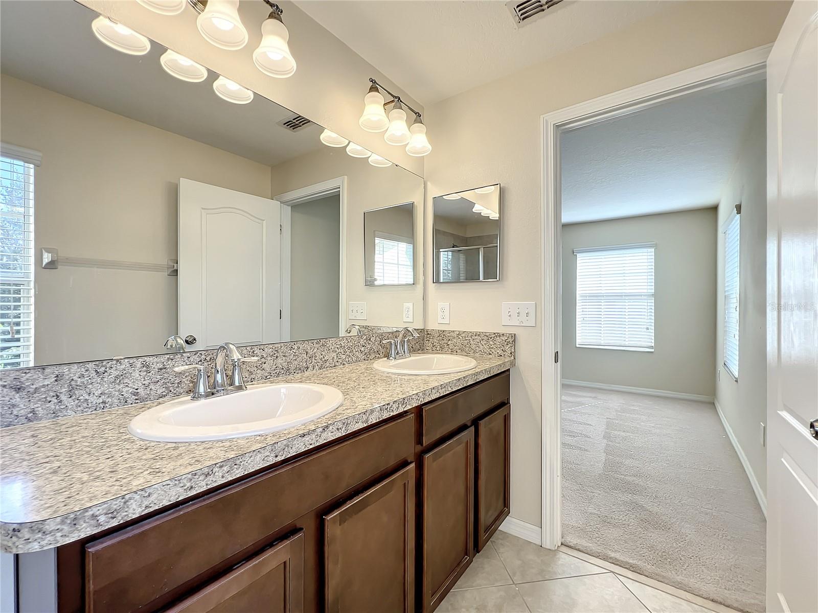 SIGNATURE LAKES PH 3B-6 - Residential