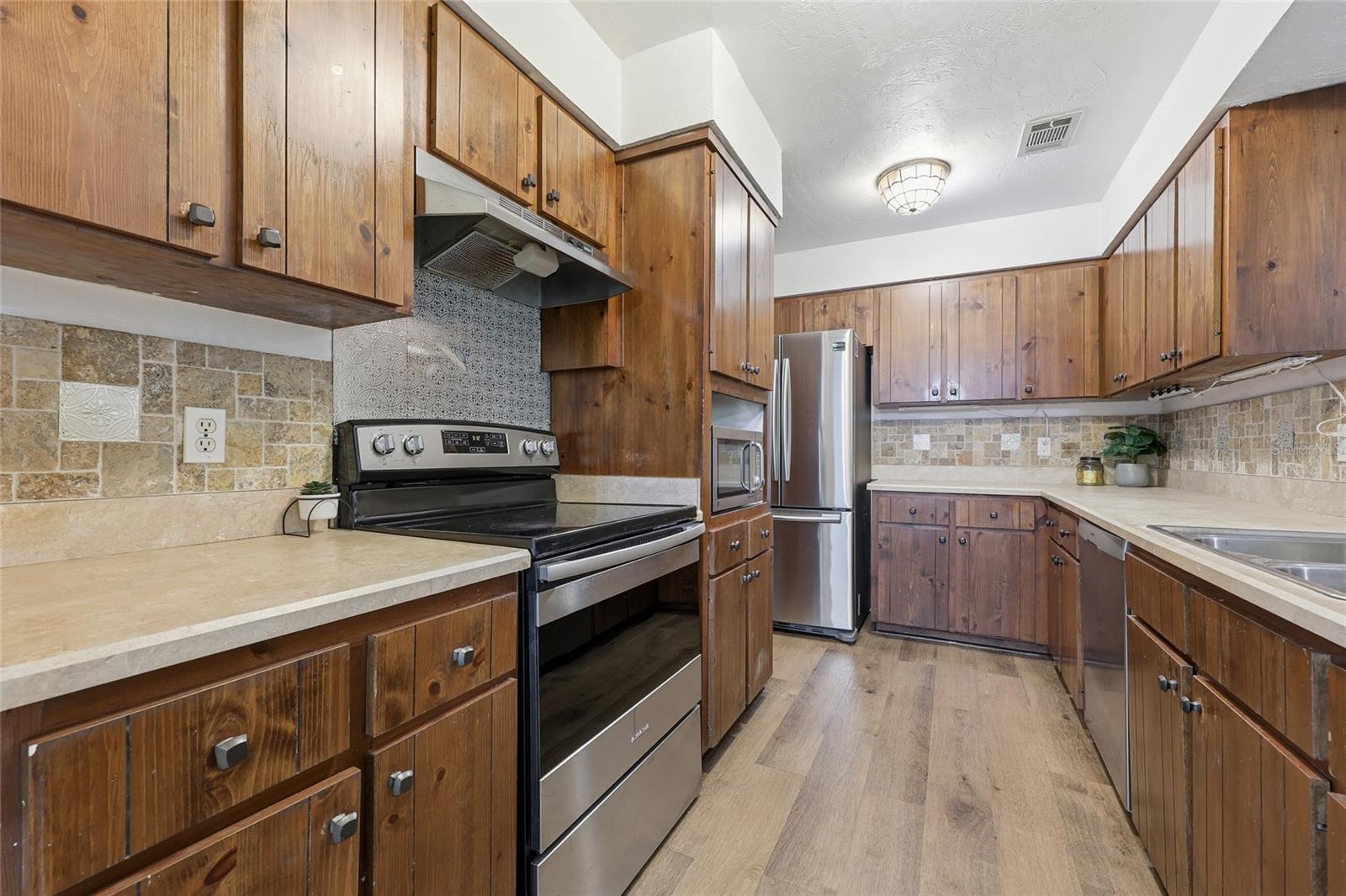 HAILE PLANTATION - Residential