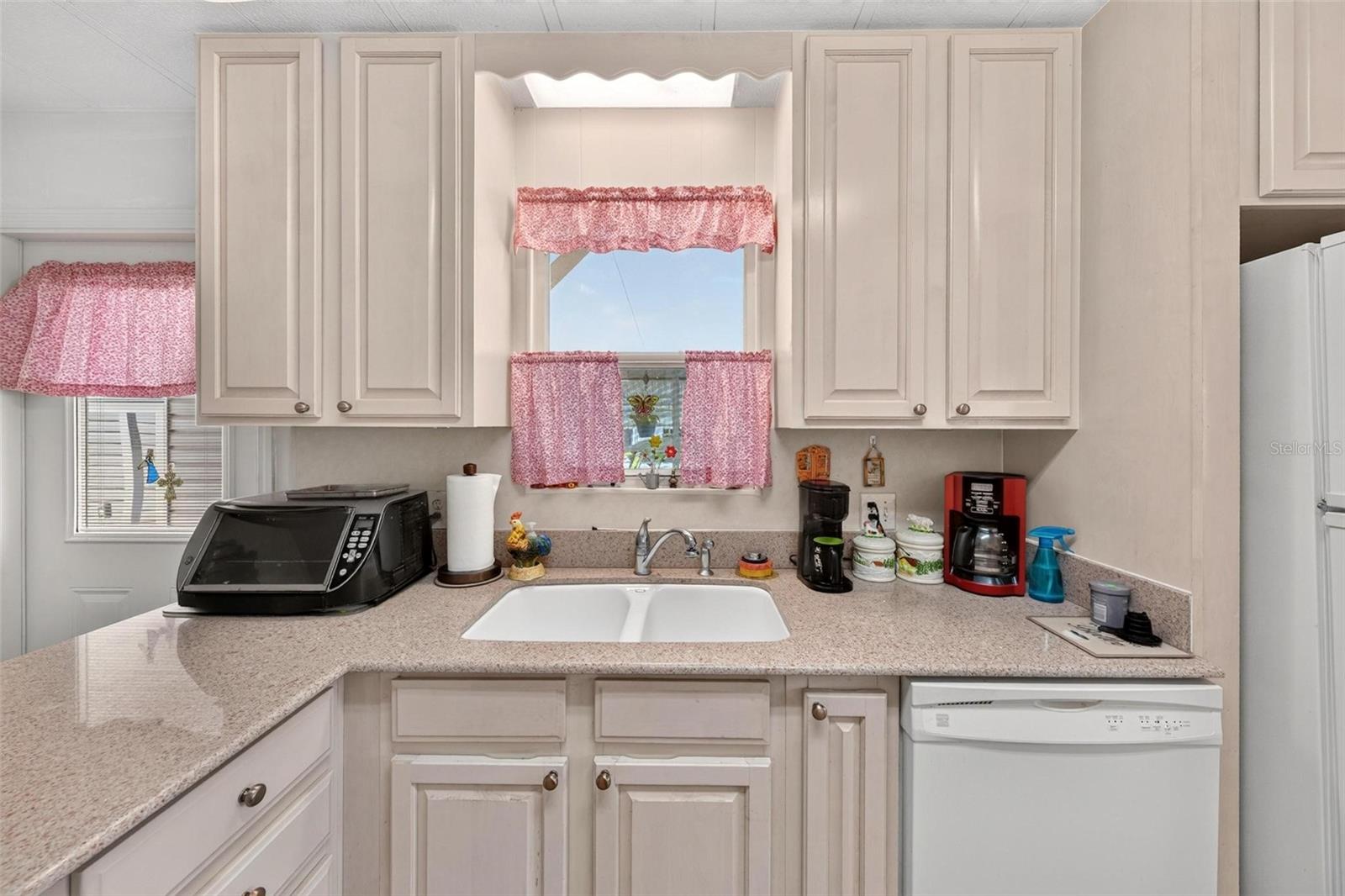 HAWTHORNE AT LEESBURG A COOP - Residential
