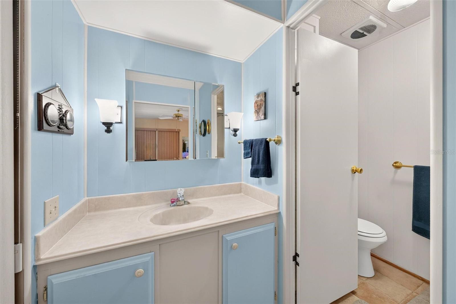 HAWTHORNE AT LEESBURG A COOP - Residential