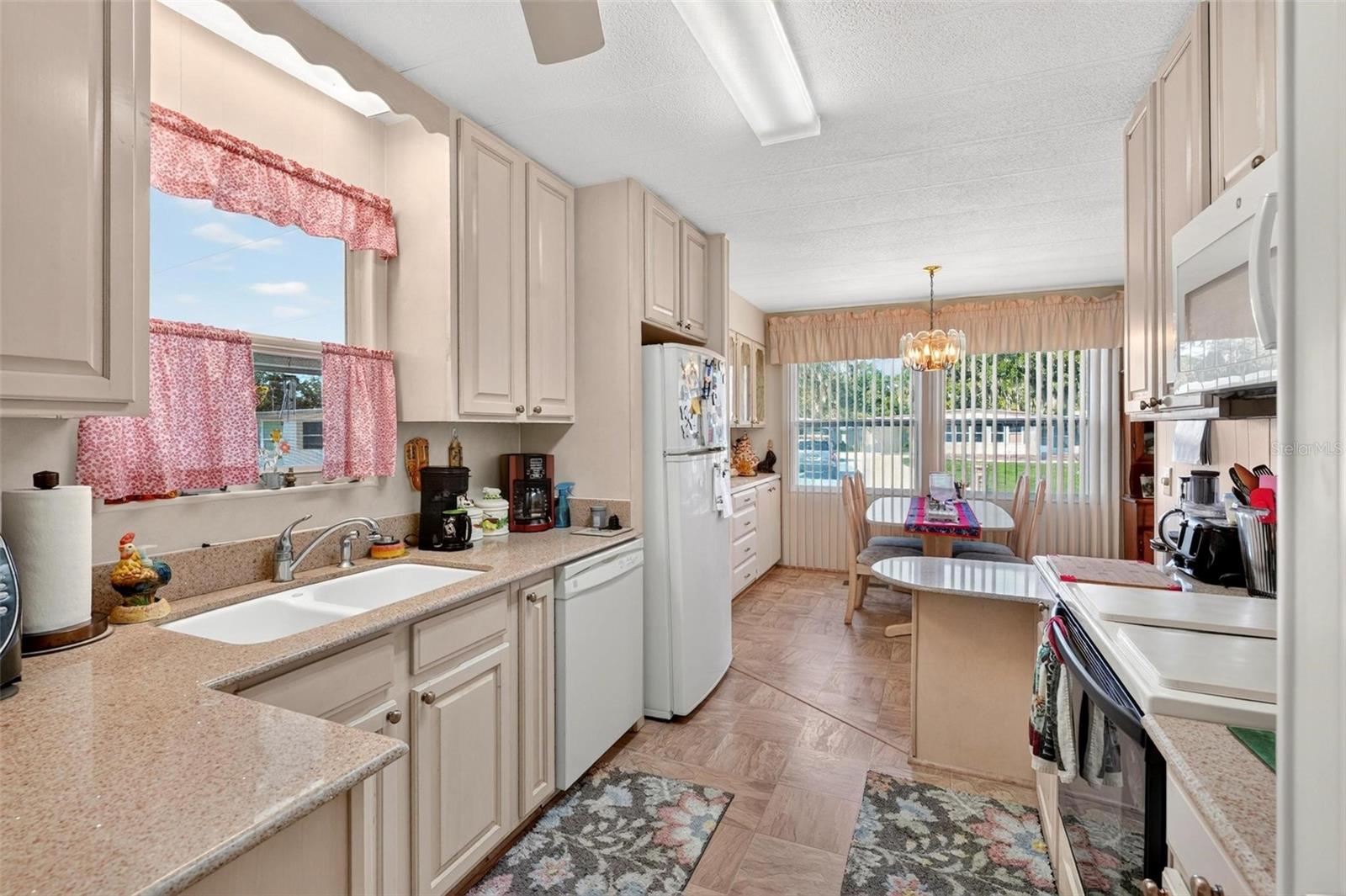 HAWTHORNE AT LEESBURG A COOP - Residential