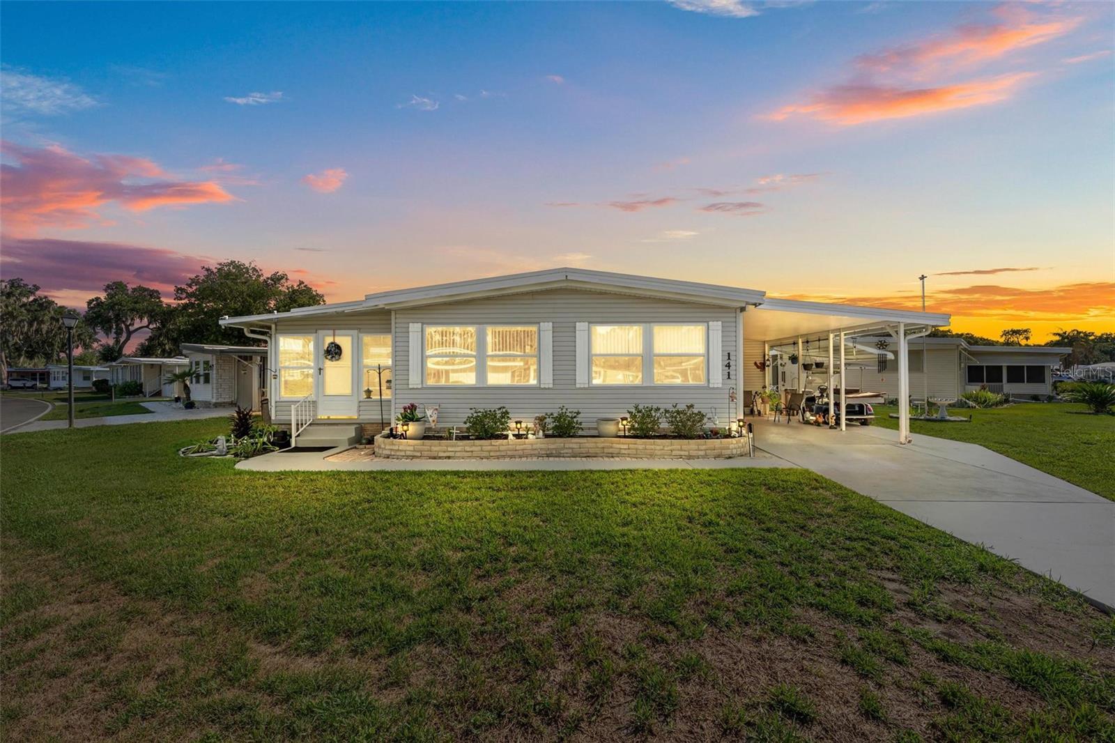 HAWTHORNE AT LEESBURG A COOP - Residential
