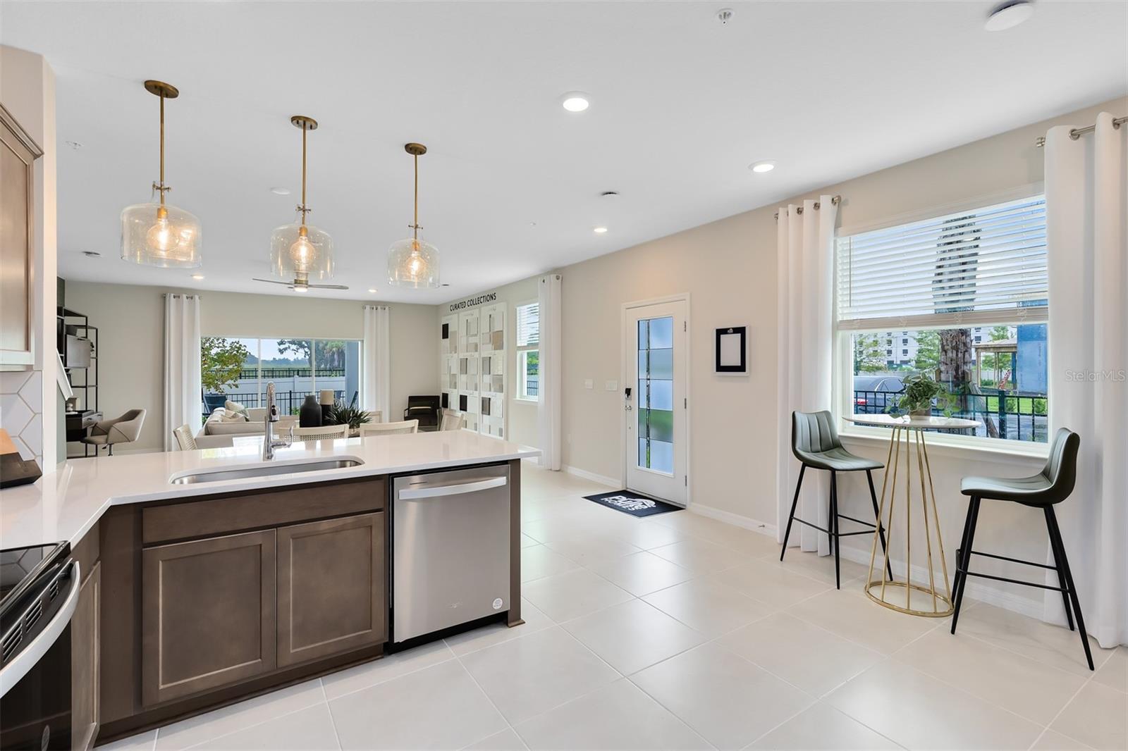 SKYLAR CREST - Residential
