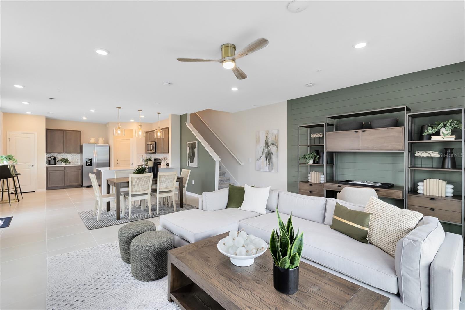 SKYLAR CREST - Residential