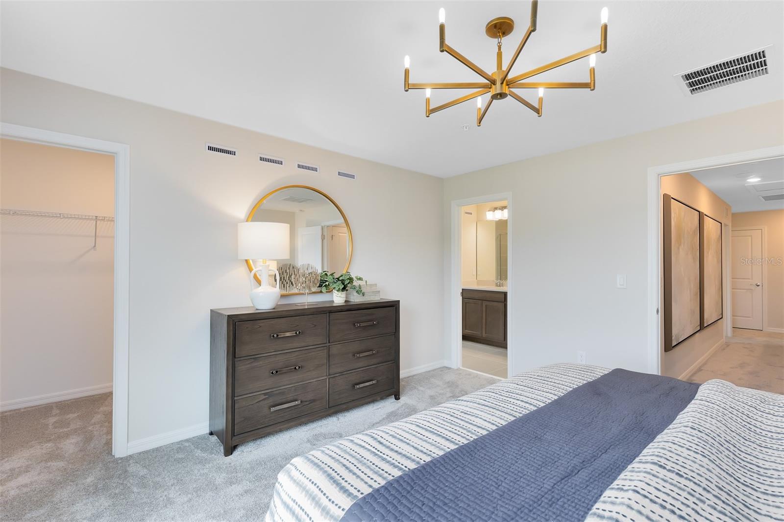 SKYLAR CREST - Residential