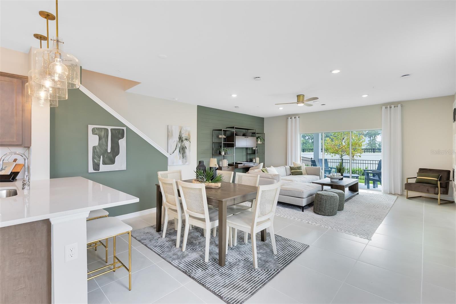 SKYLAR CREST - Residential