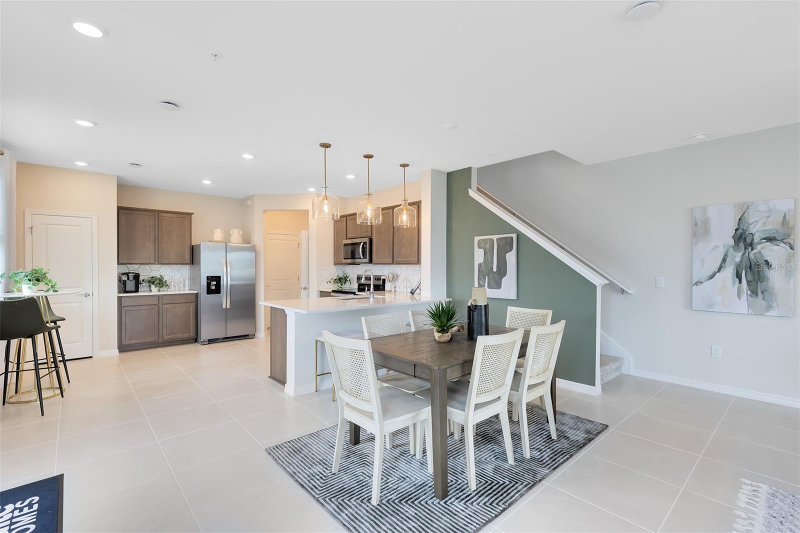 SKYLAR CREST - Residential