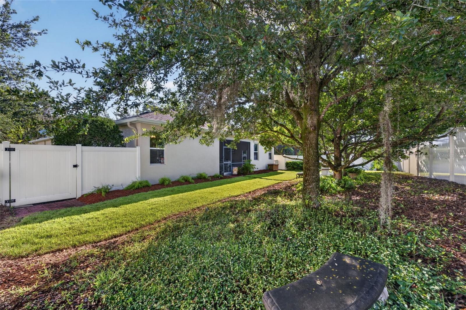 WELLINGTON WOODS - Residential