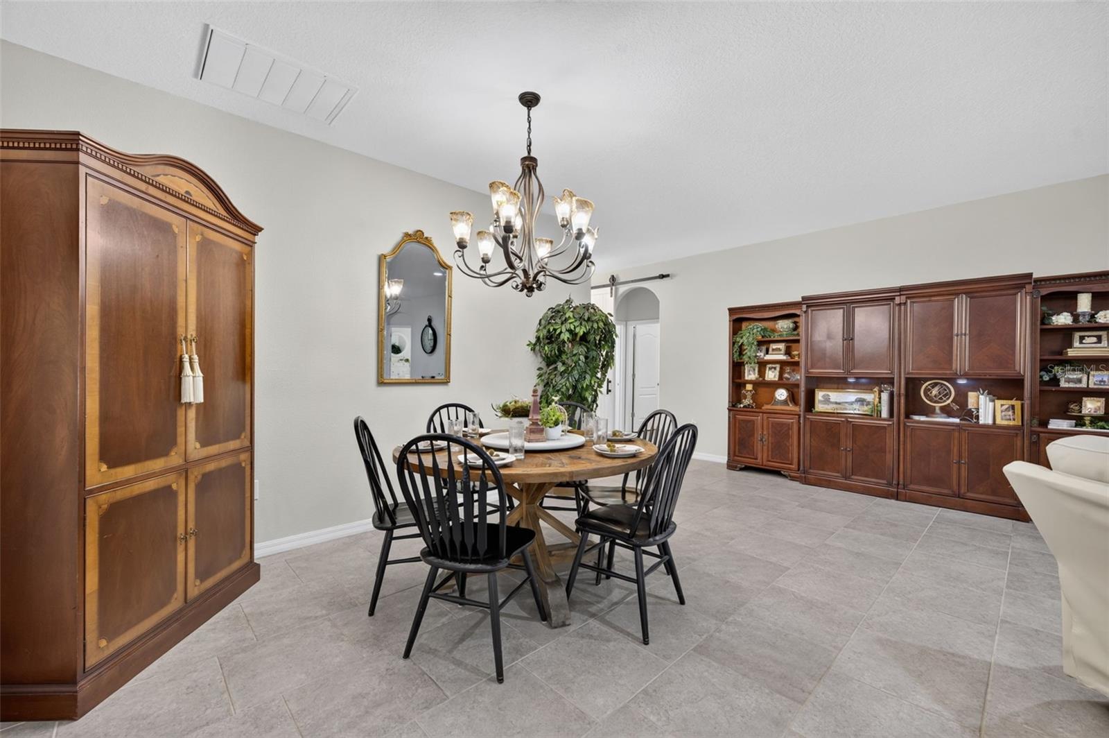 WELLINGTON WOODS - Residential