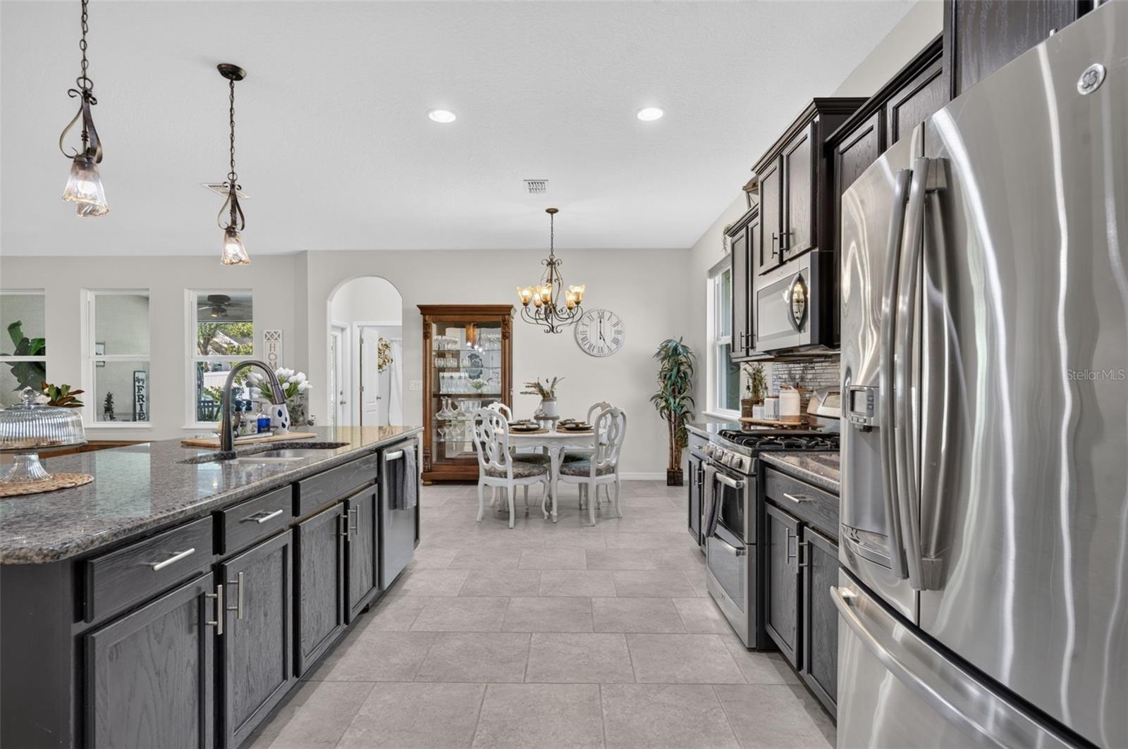 WELLINGTON WOODS - Residential