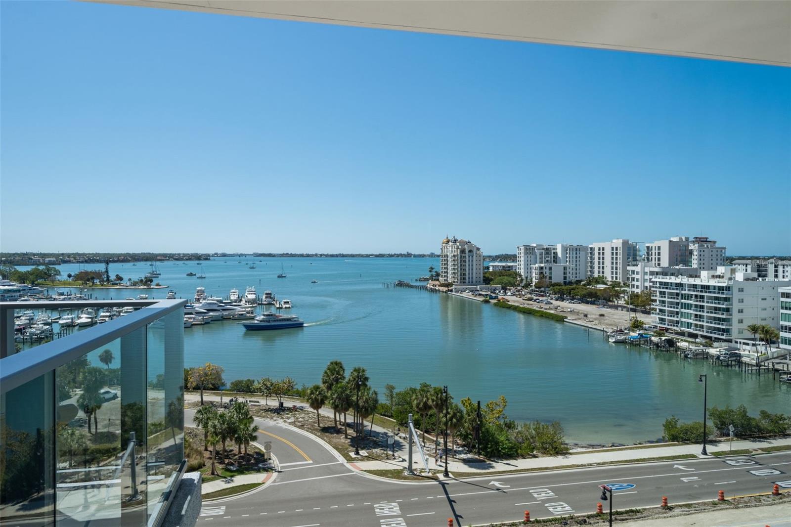 VUE SARASOTA BAY - Residential