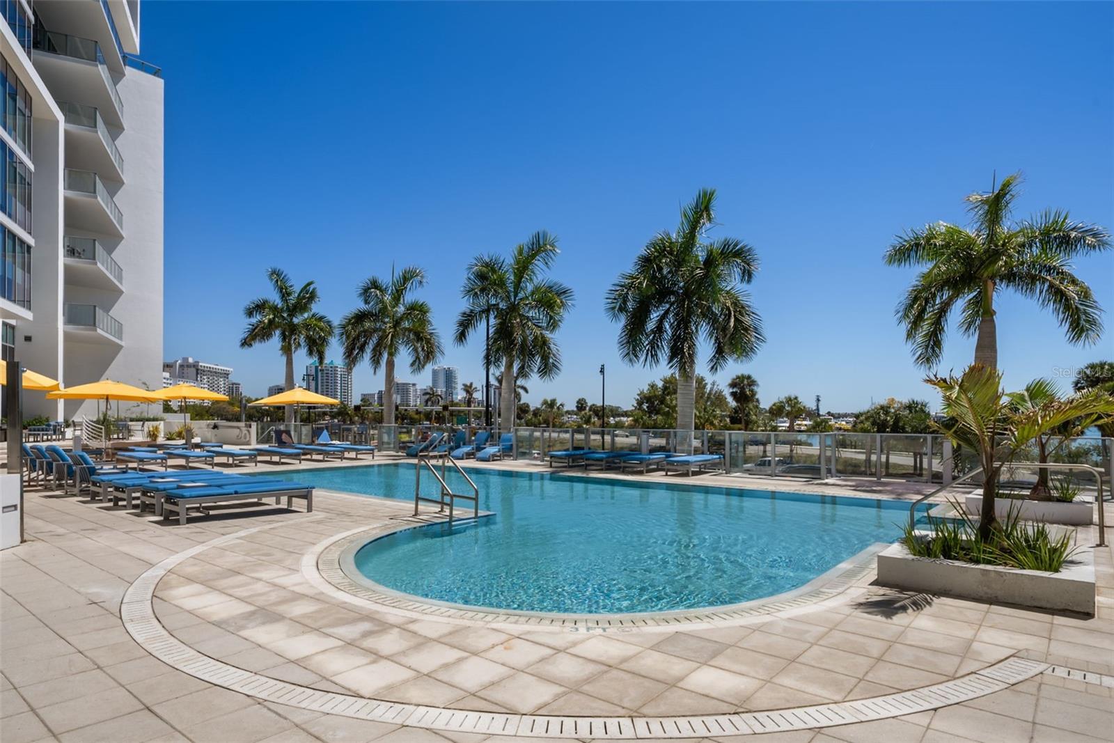 VUE SARASOTA BAY - Residential