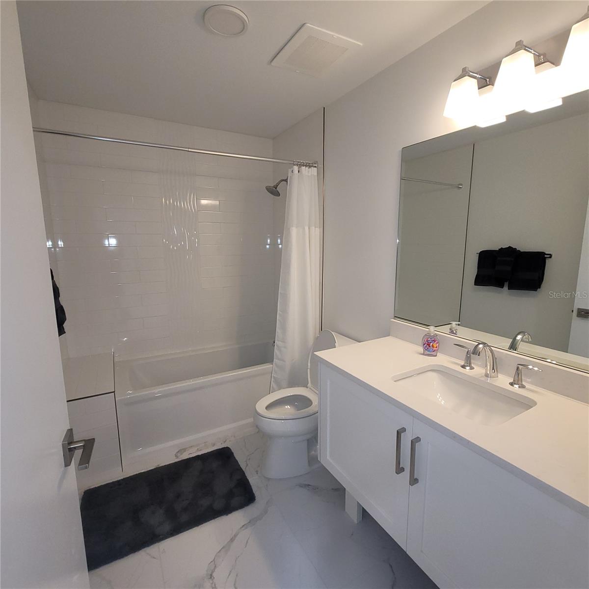 AZURE CONDO - Residential Lease