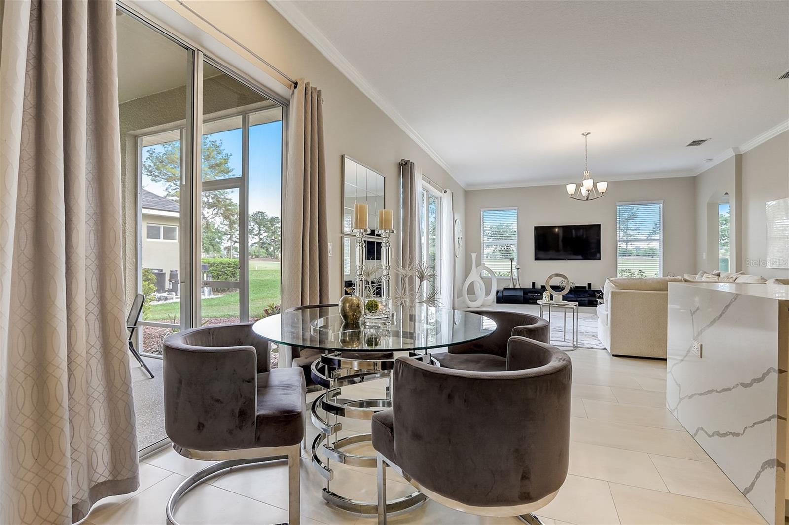 PLANTATION PALMS PH 05 - Residential