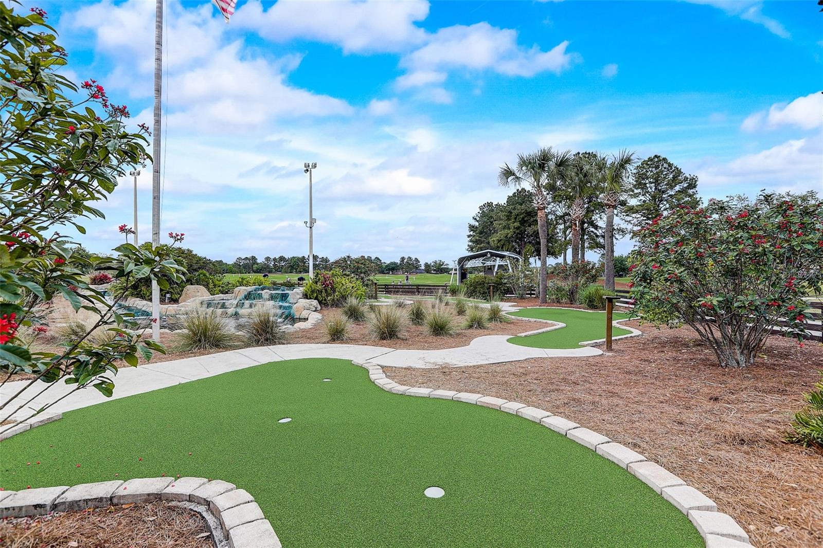 PLANTATION PALMS PH 05 - Residential