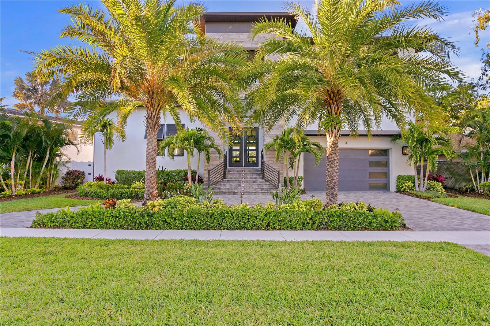 DAVIS ISLANDS PB10 PG52 TO 57 - Residential