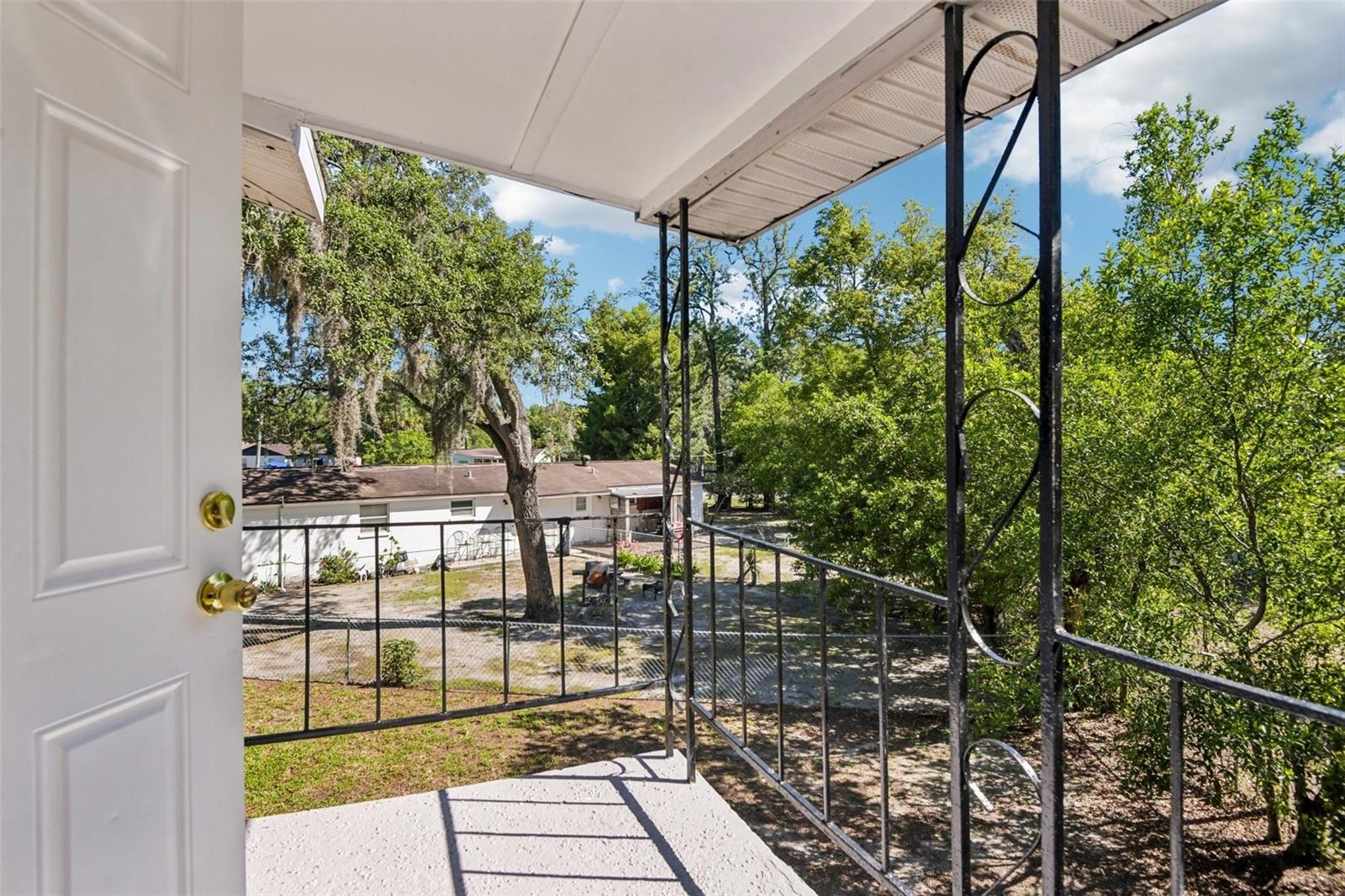 THOMPSONS ADD TO TAMPA O - Residential