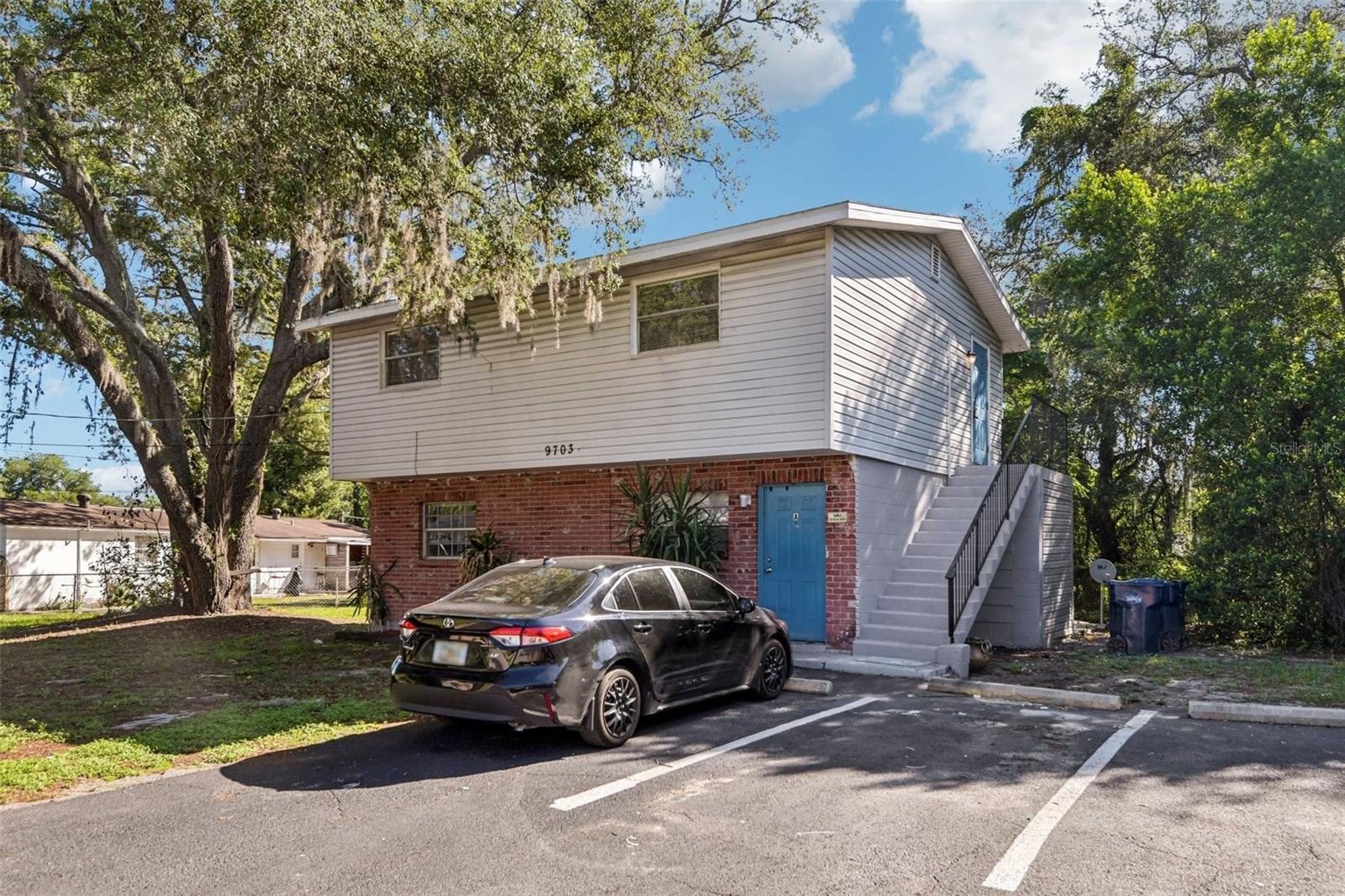 THOMPSONS ADD TO TAMPA O - Residential