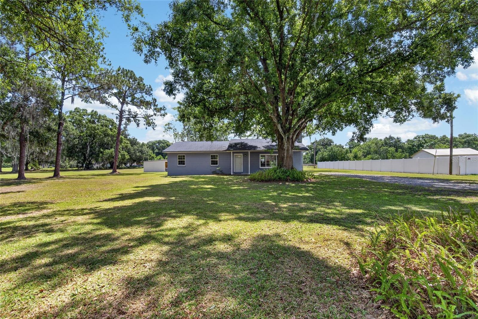 GROVEWOOD - Residential