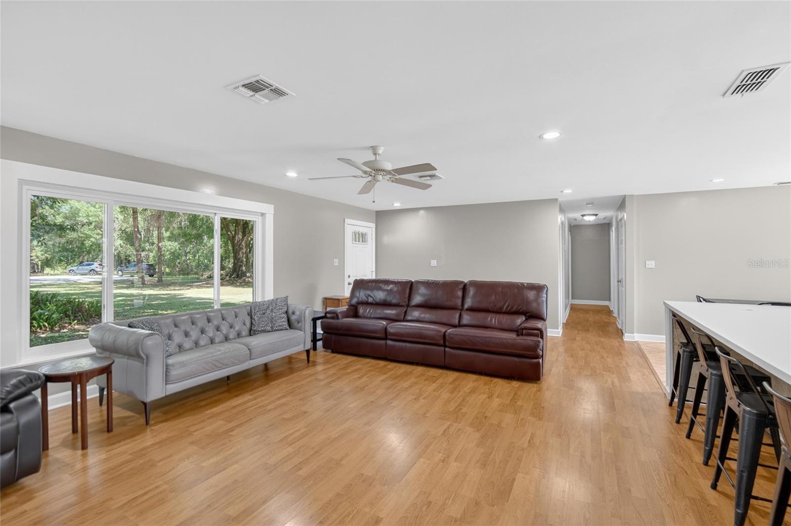 GROVEWOOD - Residential