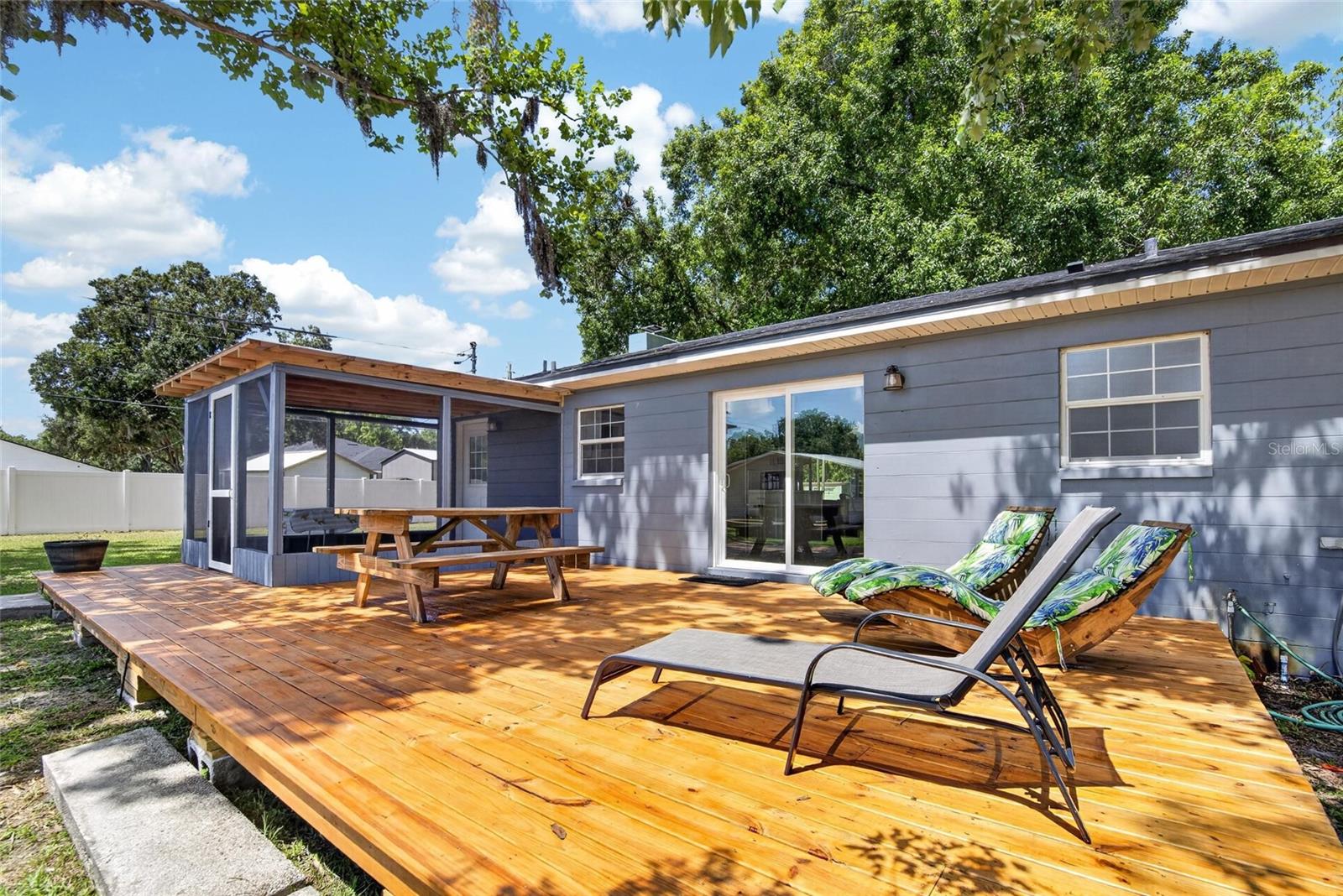 GROVEWOOD - Residential