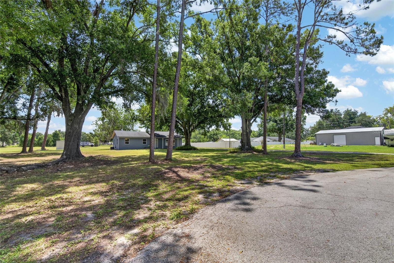 GROVEWOOD - Residential