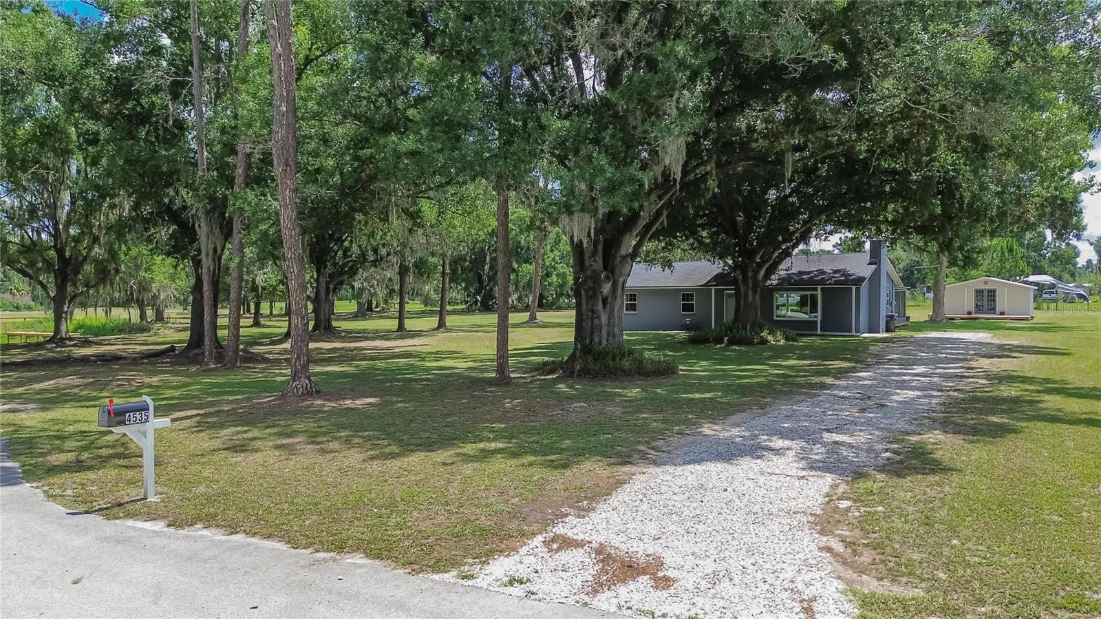 GROVEWOOD - Residential