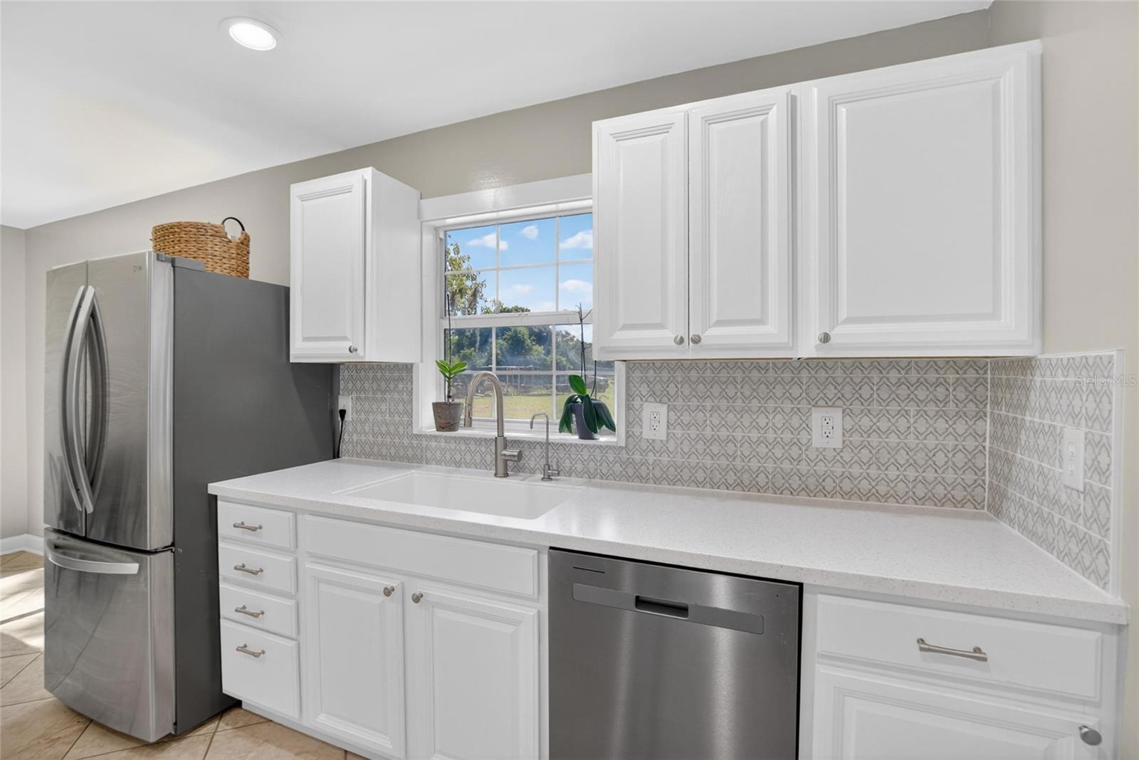 GROVEWOOD - Residential
