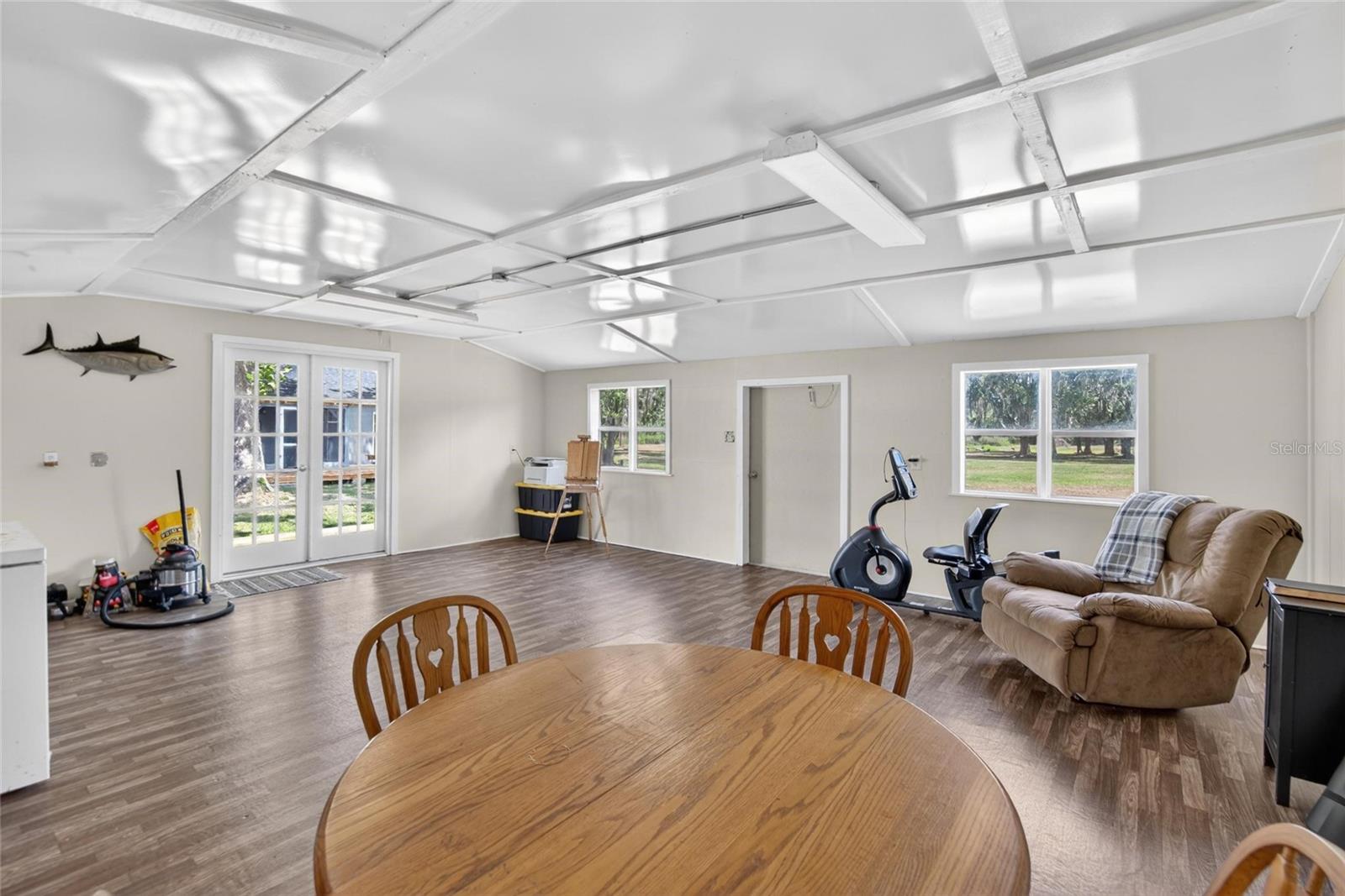 GROVEWOOD - Residential