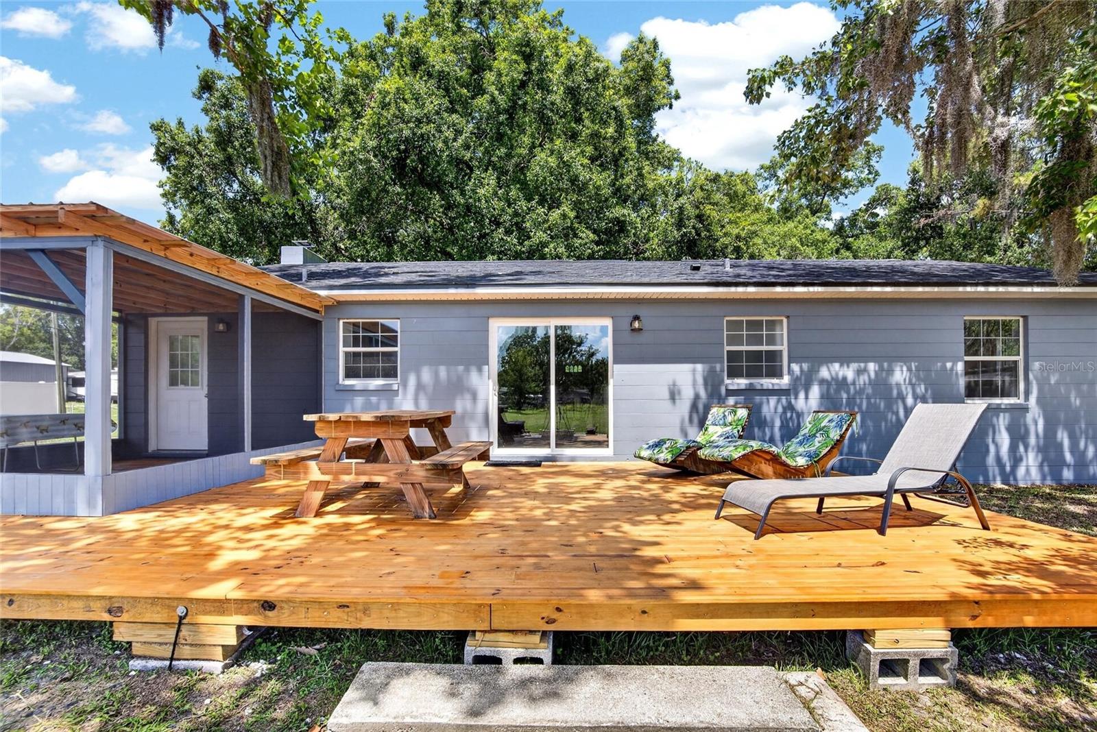 GROVEWOOD - Residential