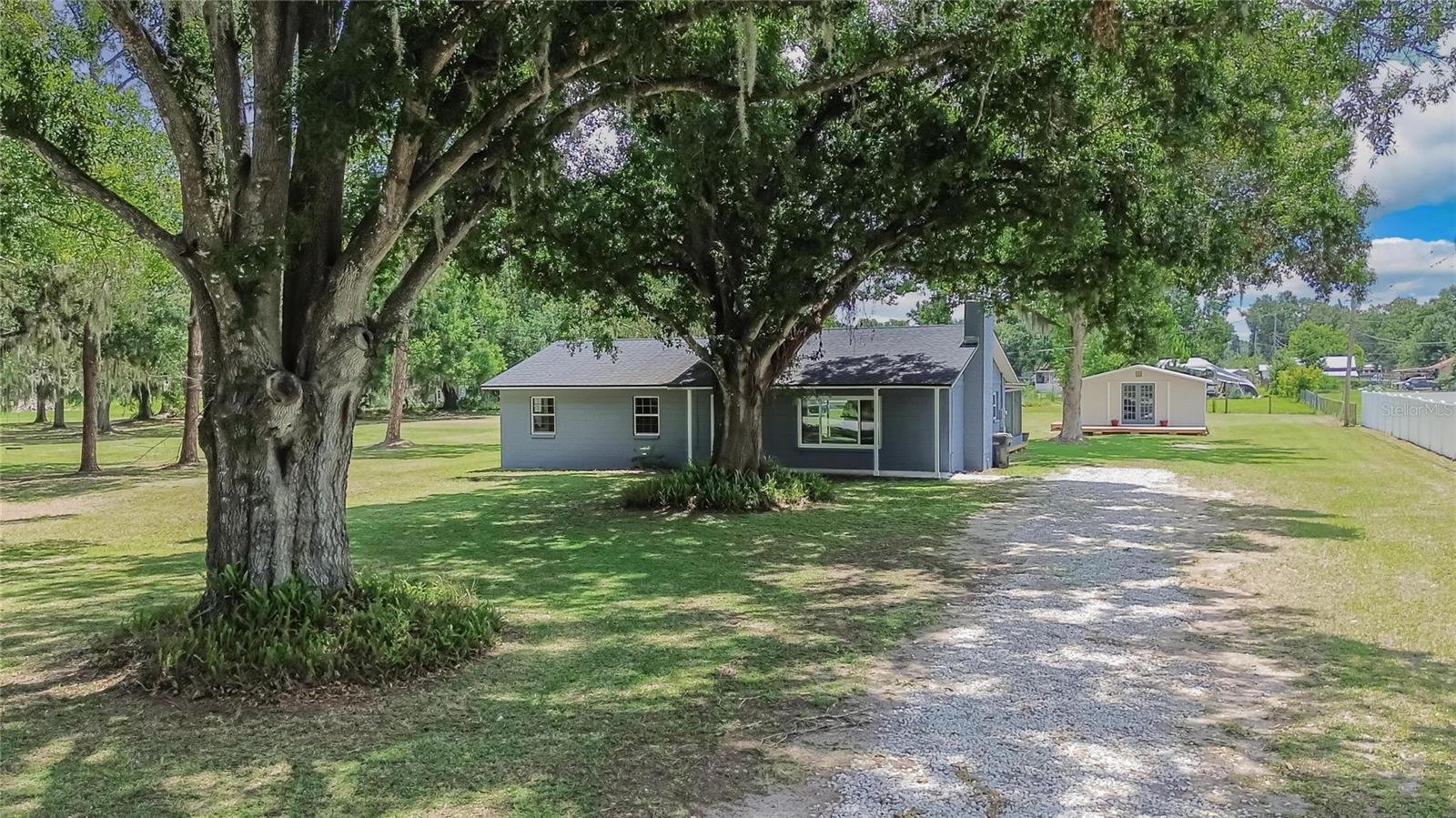 GROVEWOOD - Residential