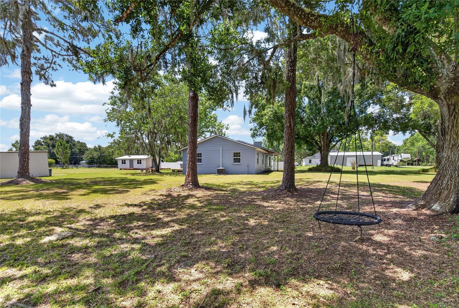 GROVEWOOD - Residential