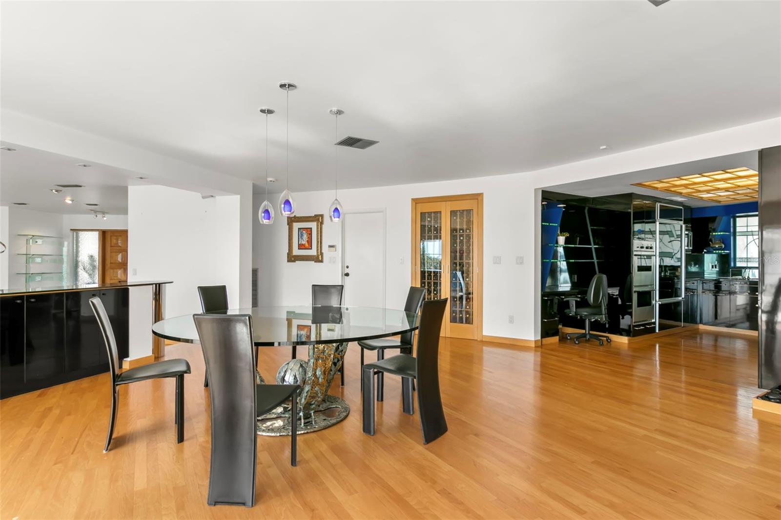 BAYWAY ISLES - Residential