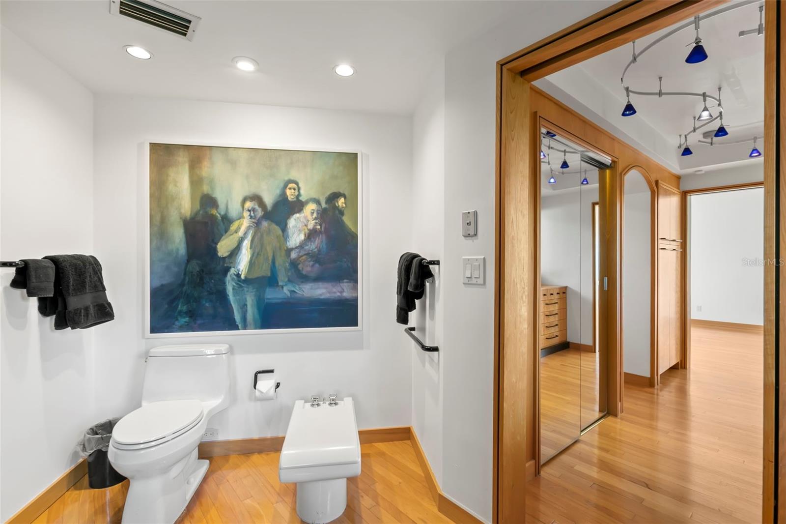 BAYWAY ISLES - Residential