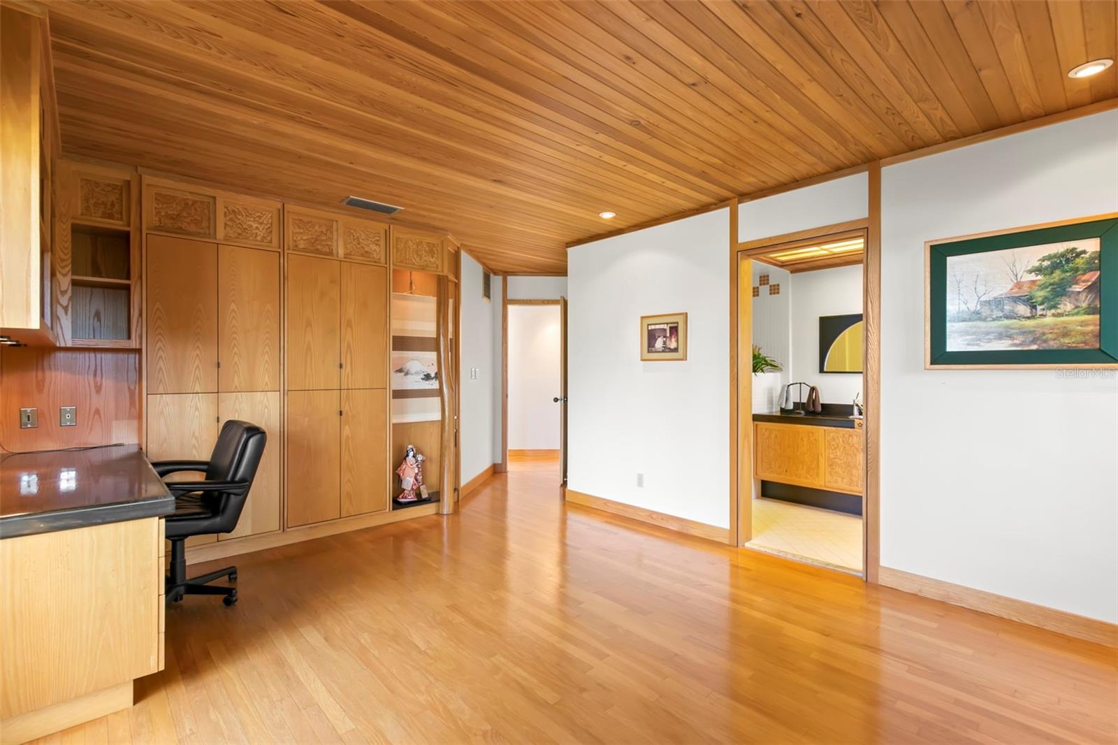 BAYWAY ISLES - Residential
