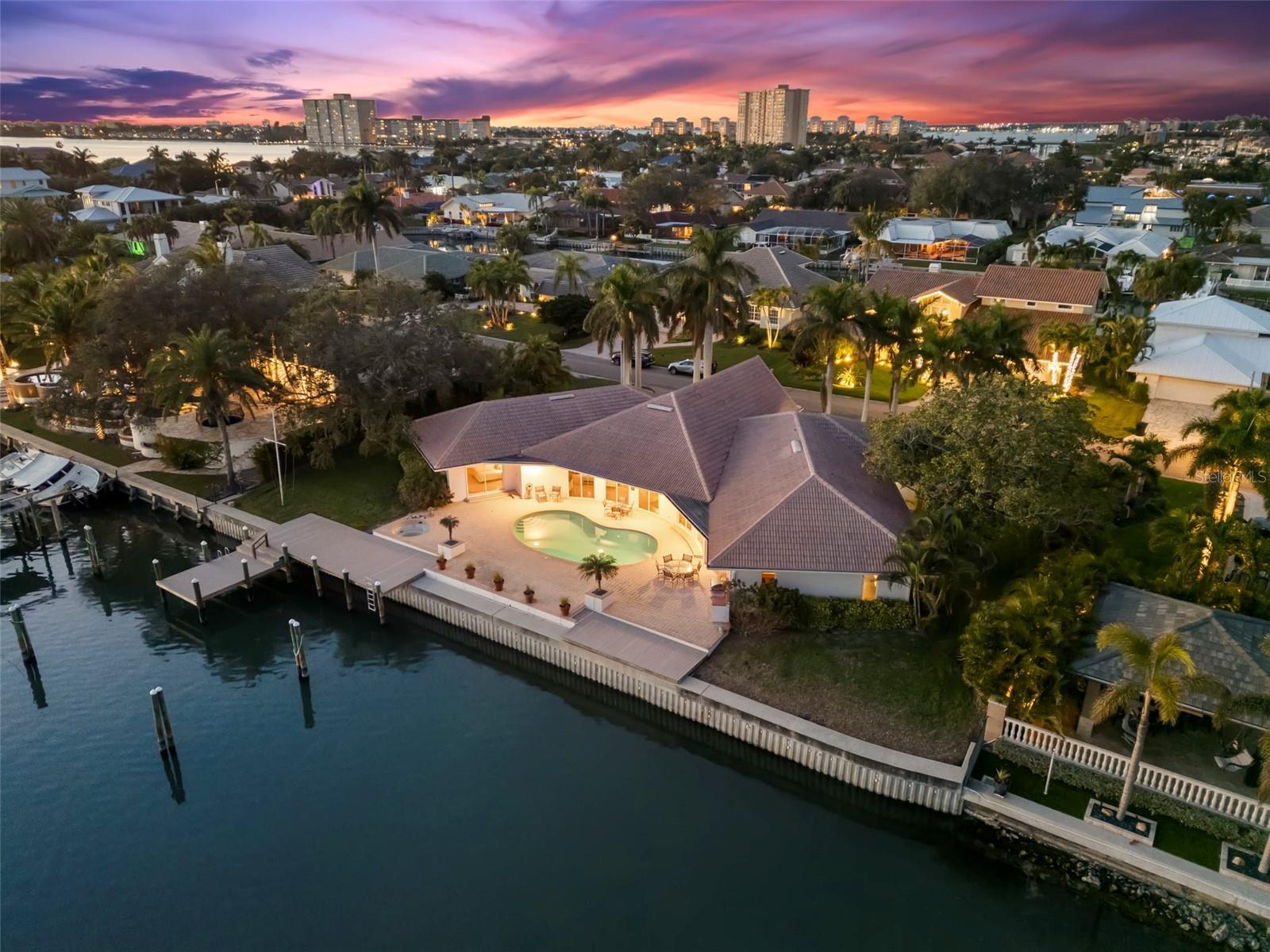 BAYWAY ISLES - Residential